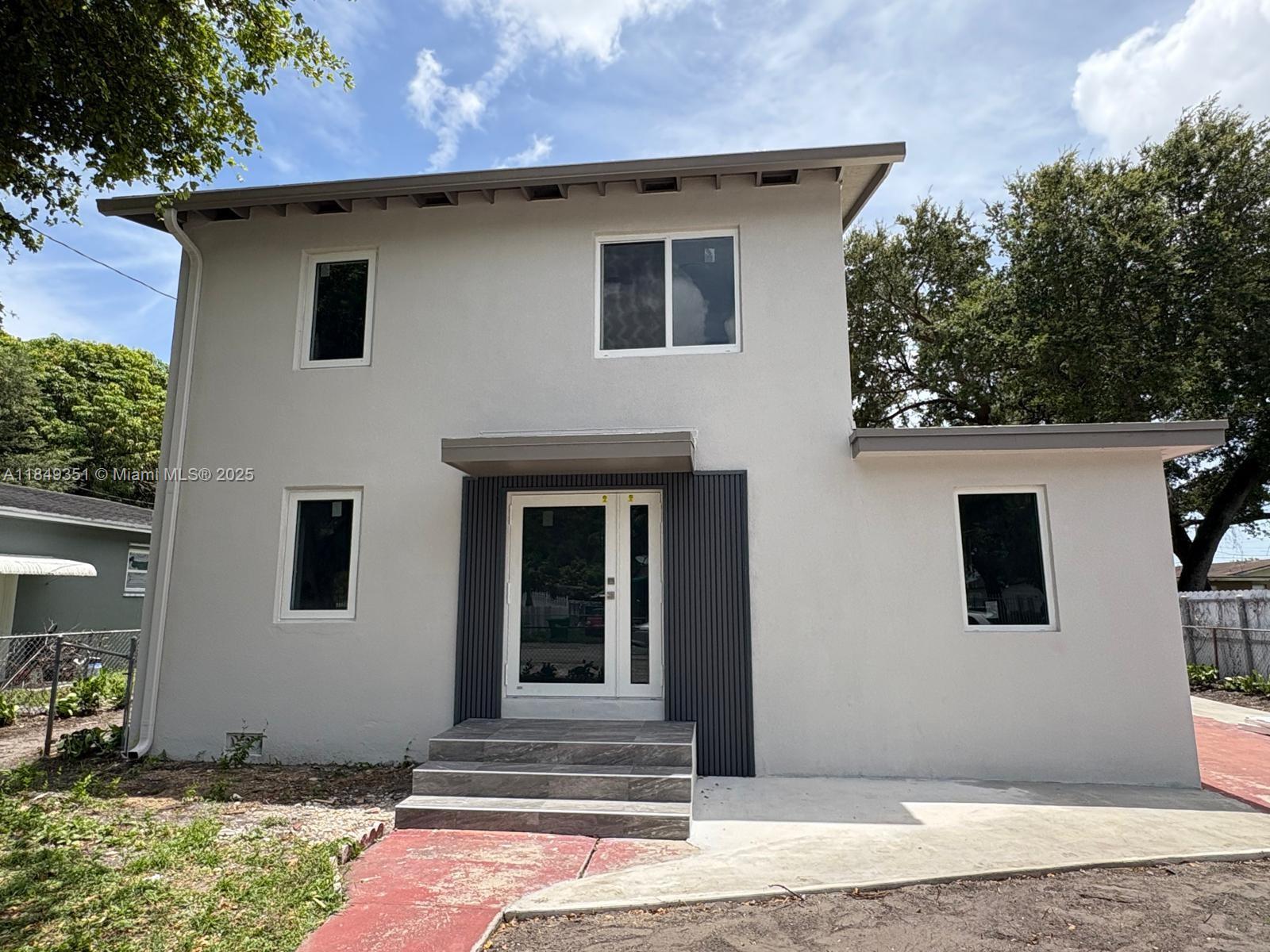 Property photo # 2