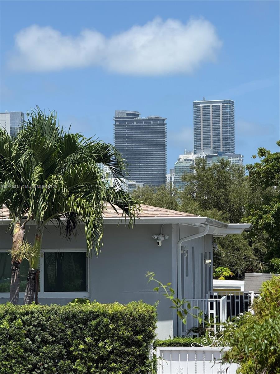 Property photo # 9