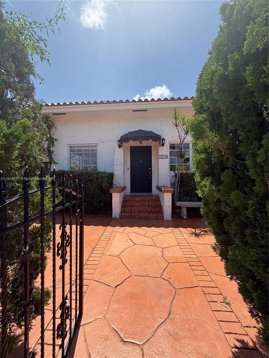 Property photo # 1