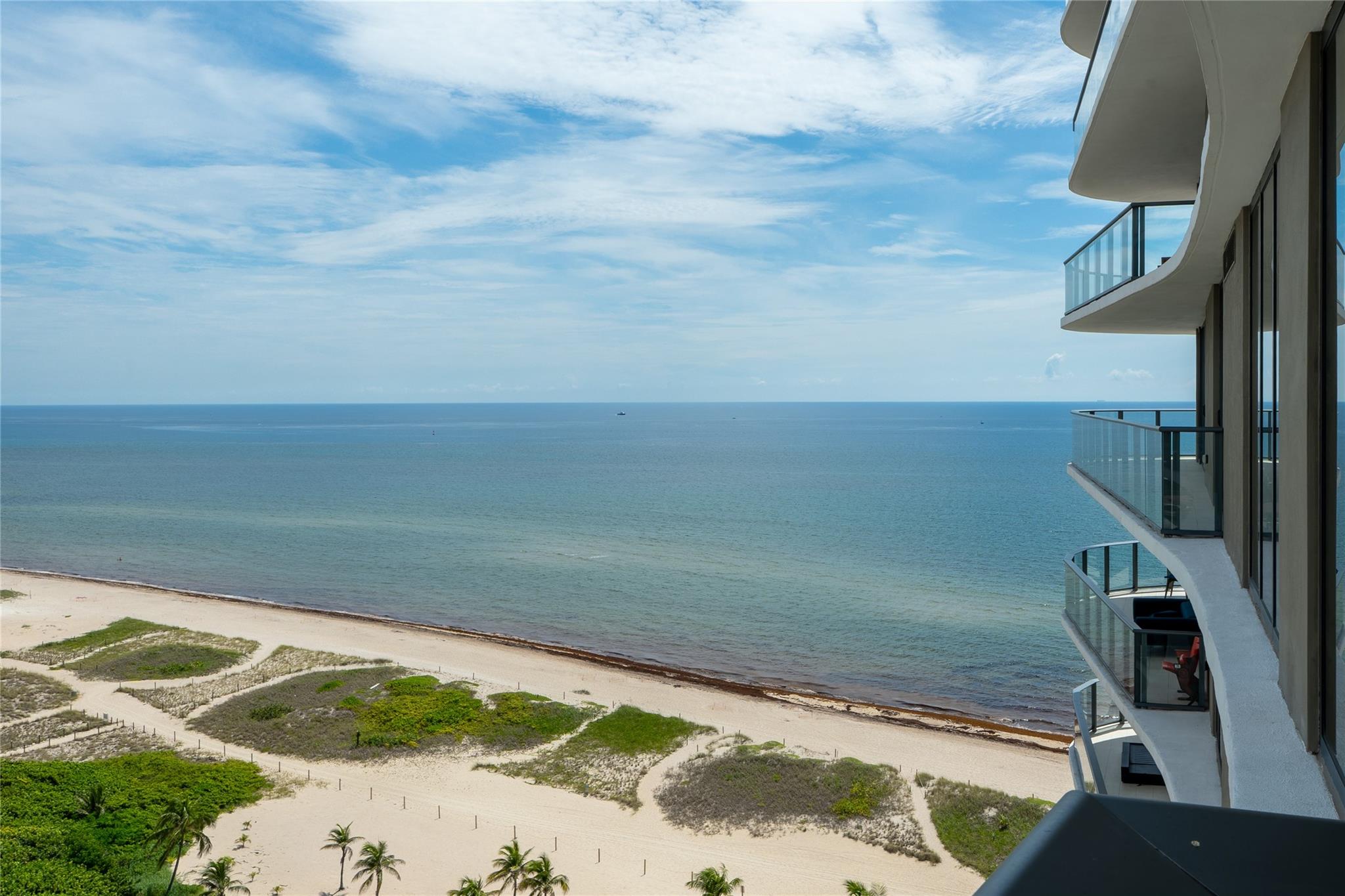 Apartamento à Venda em Pompano Beach, FL