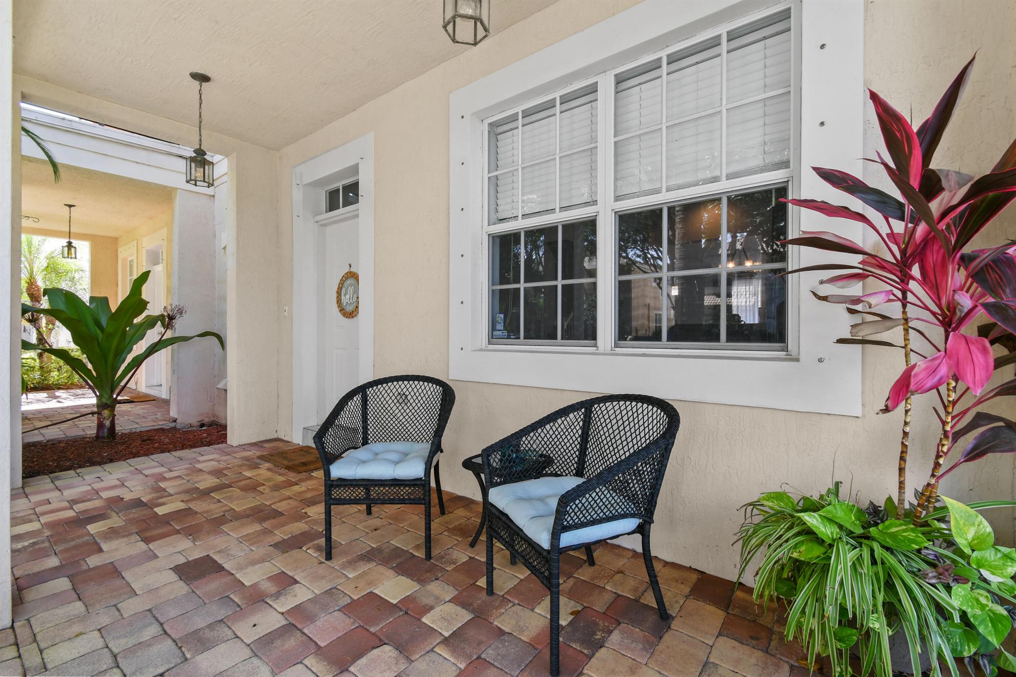 Image to showcase the property located at 8043 Murano Circle