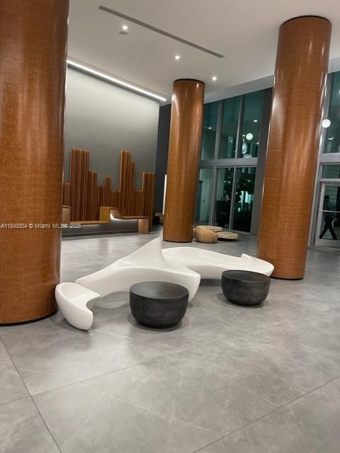 350 S Miami Ave #PH2-06, Miami FL 33130