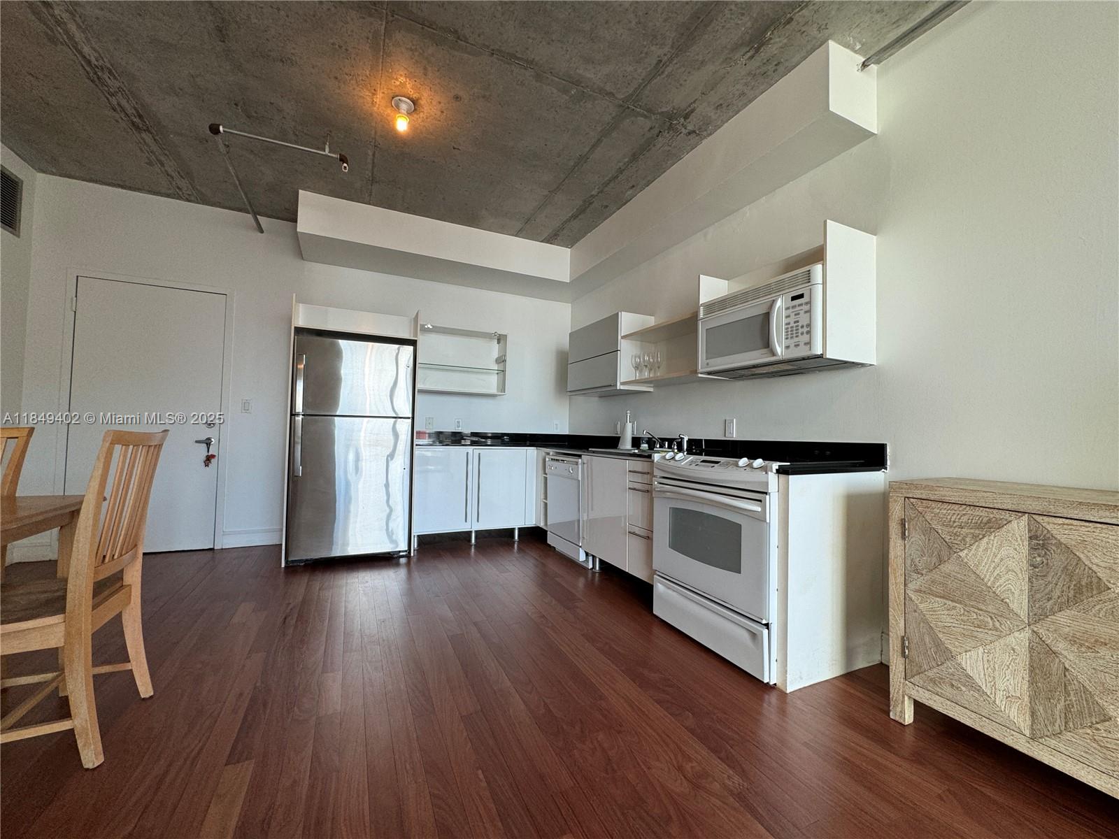 Property photo # 5