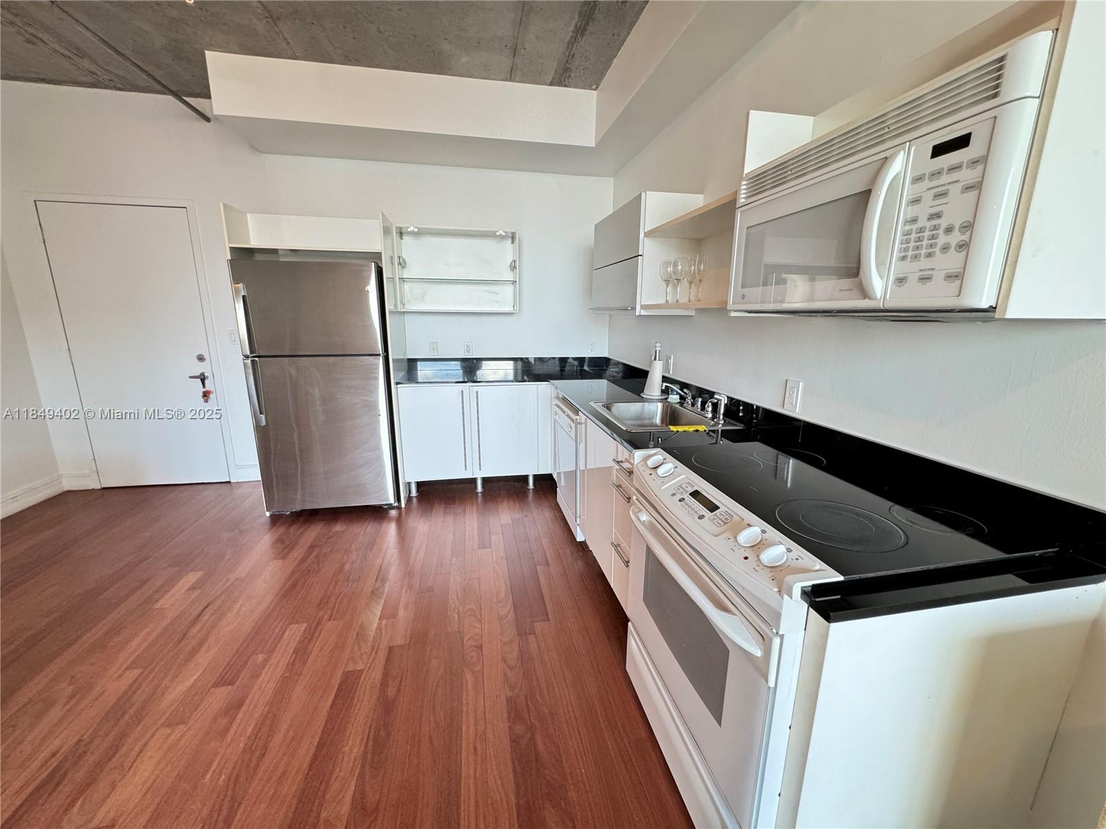 Property photo # 7