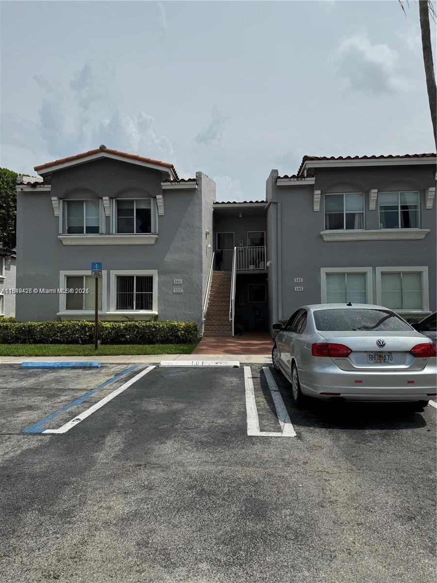 Property photo # 0