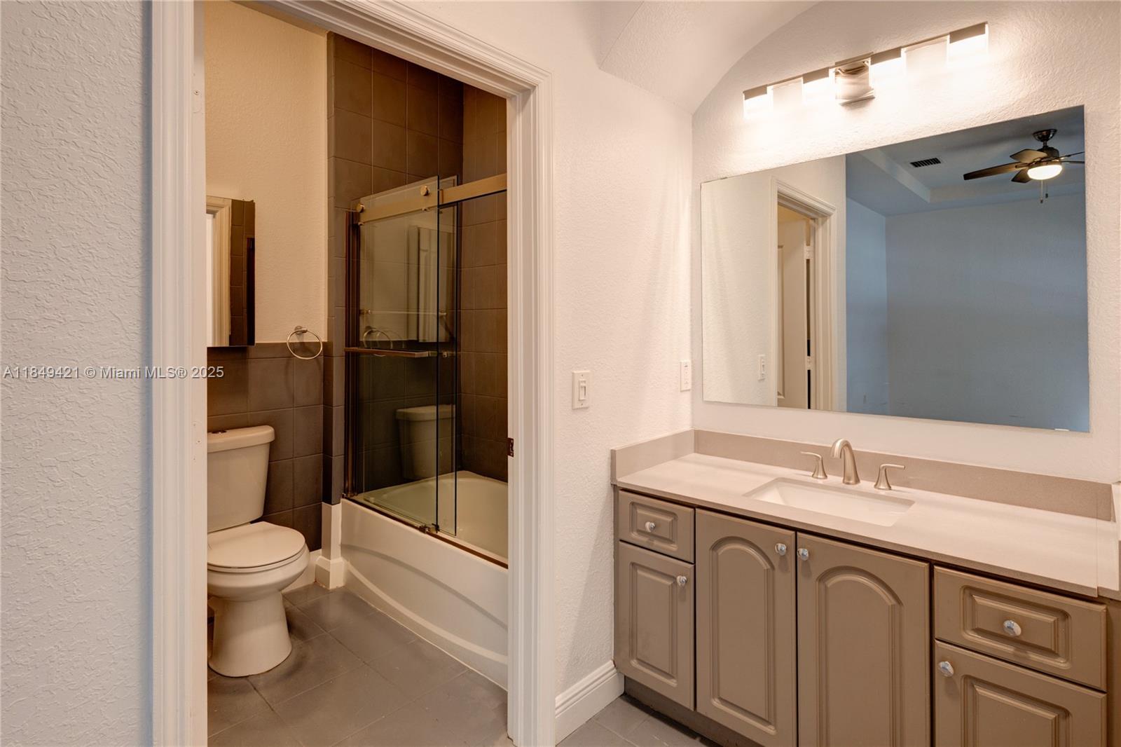 Property photo # 7
