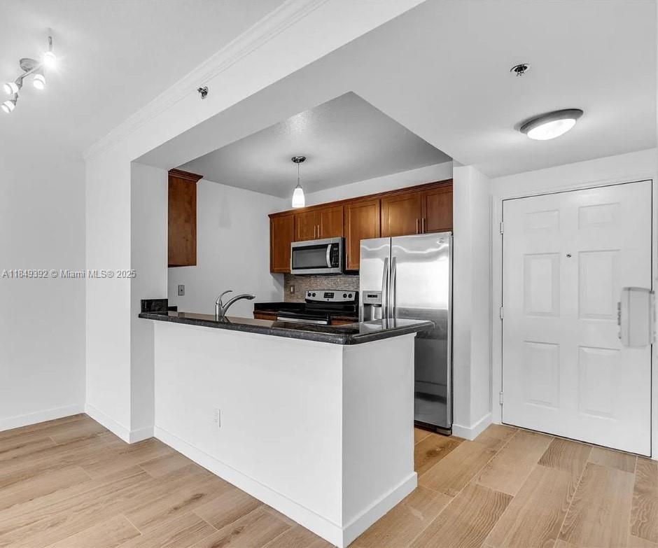 Property photo # 4