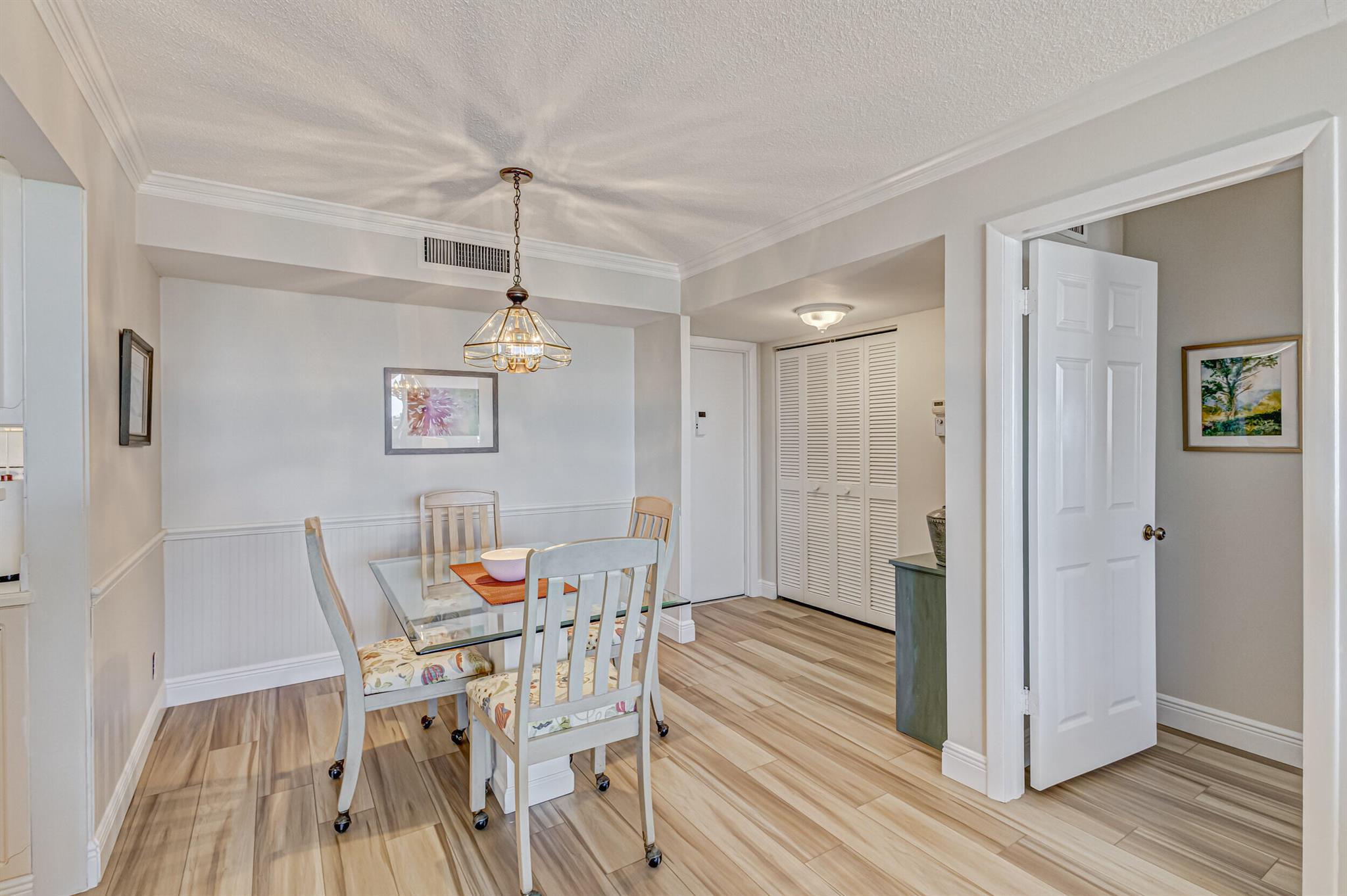 Image to showcase the property located at 630 Ocean Drive 505