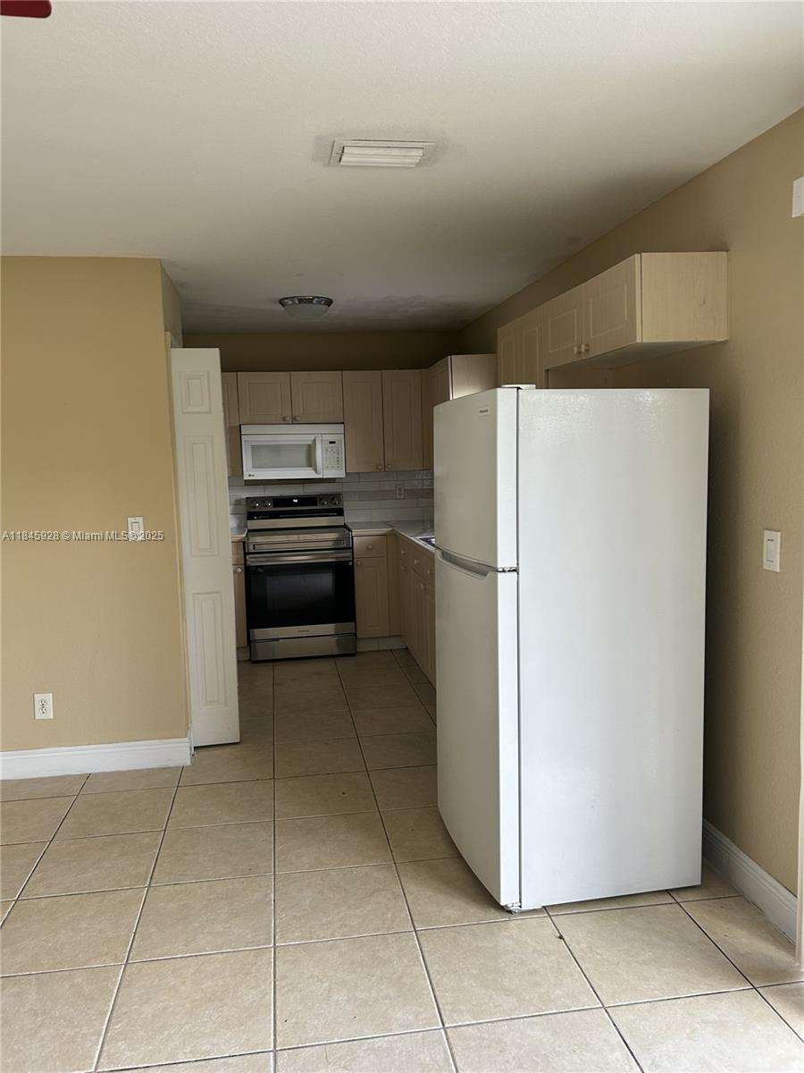 Property photo # 2