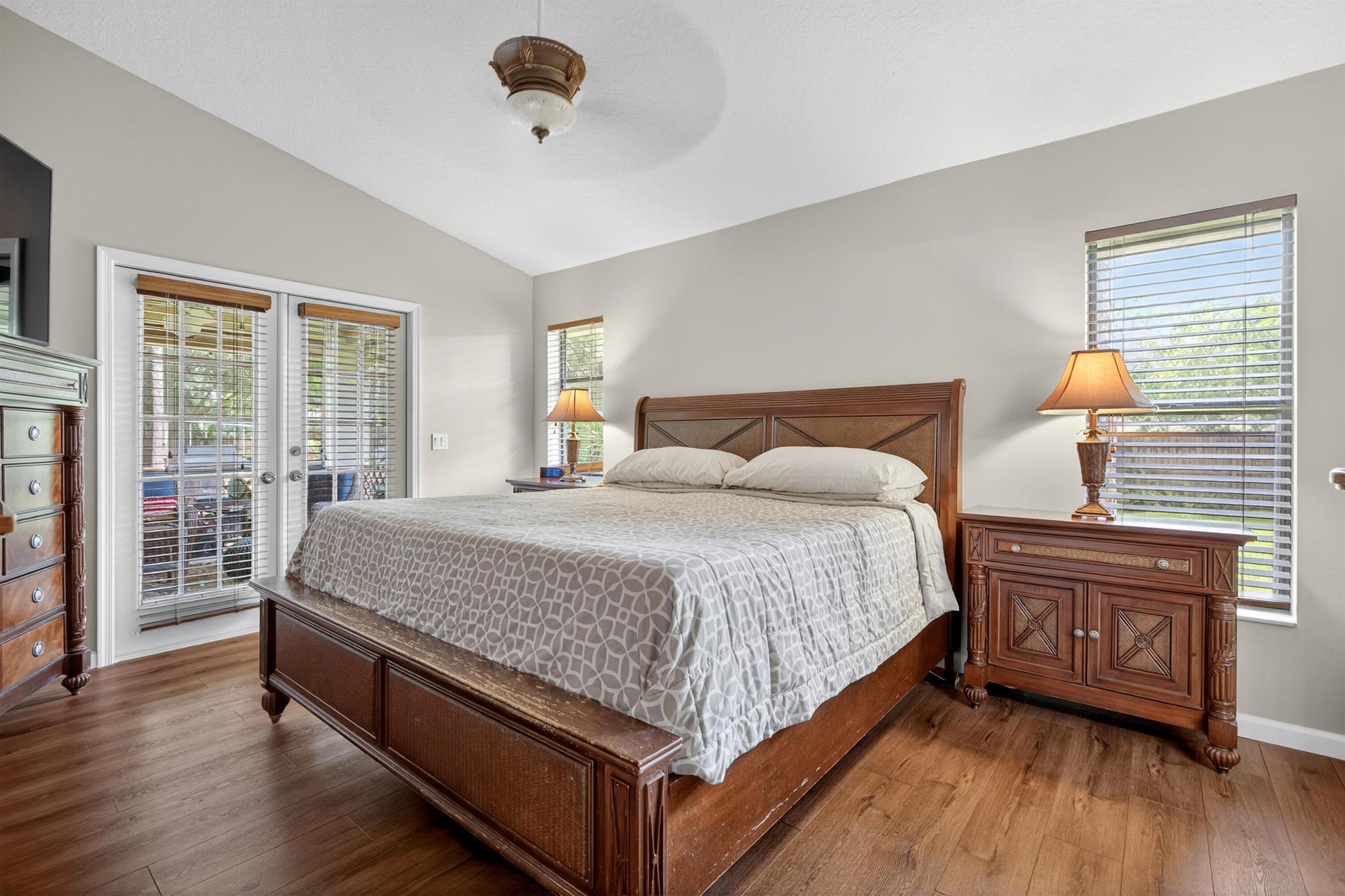Image to showcase the property located at 17368 121 Terrace N