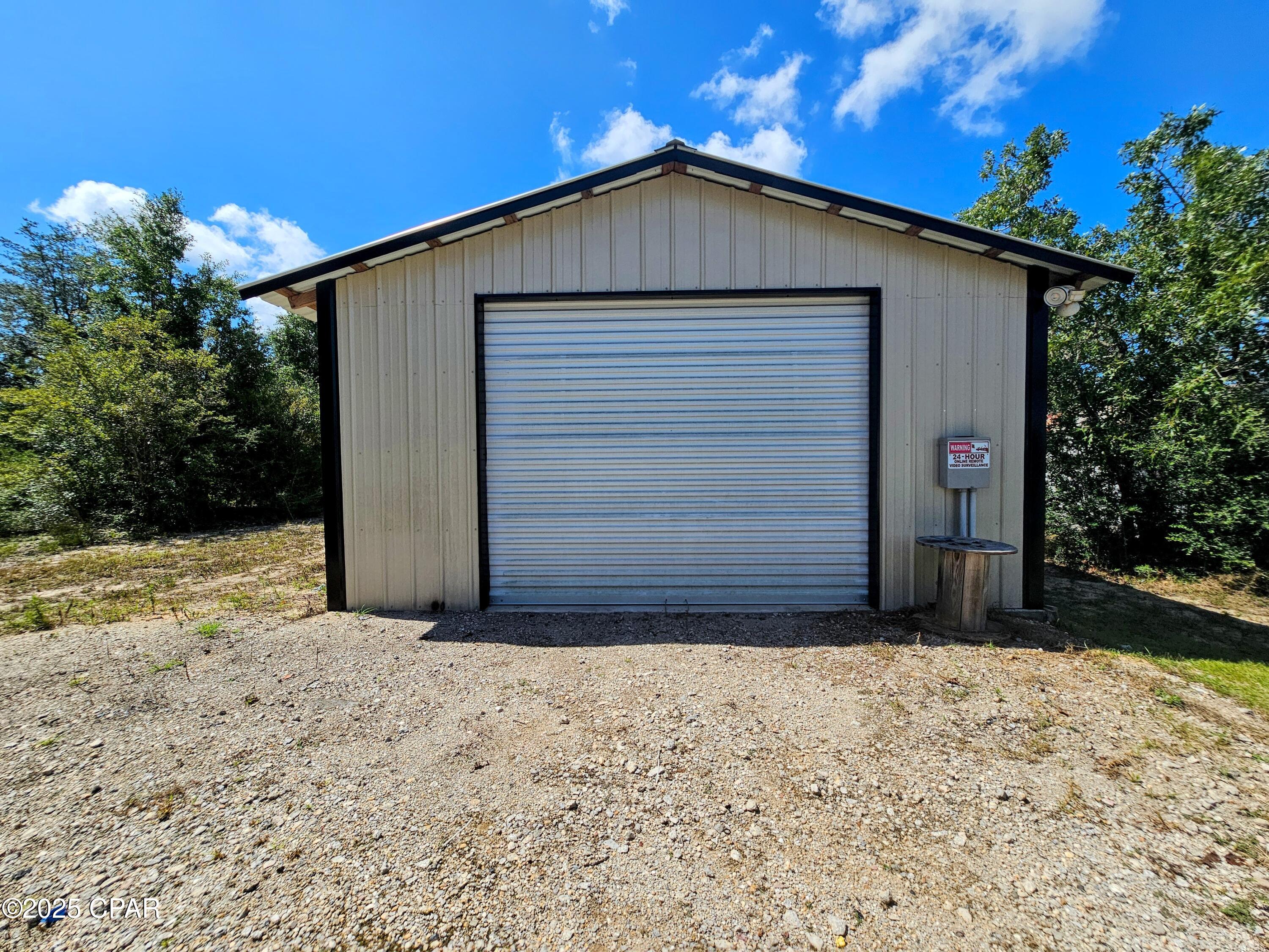 Image 3 For 695 Silver Lake Road