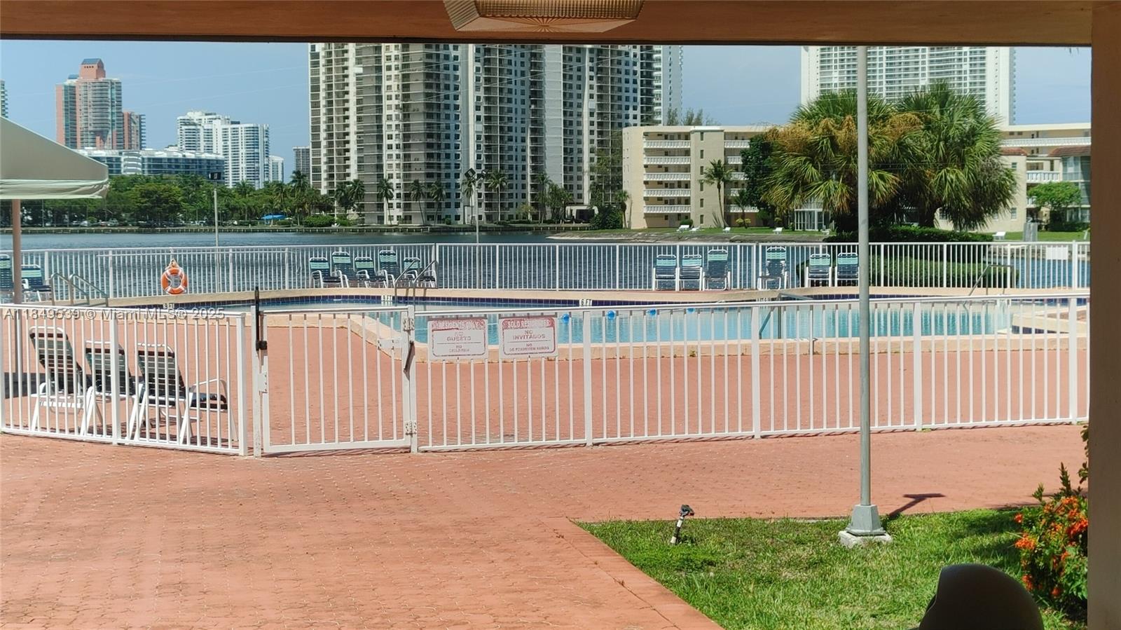 Property photo # 4
