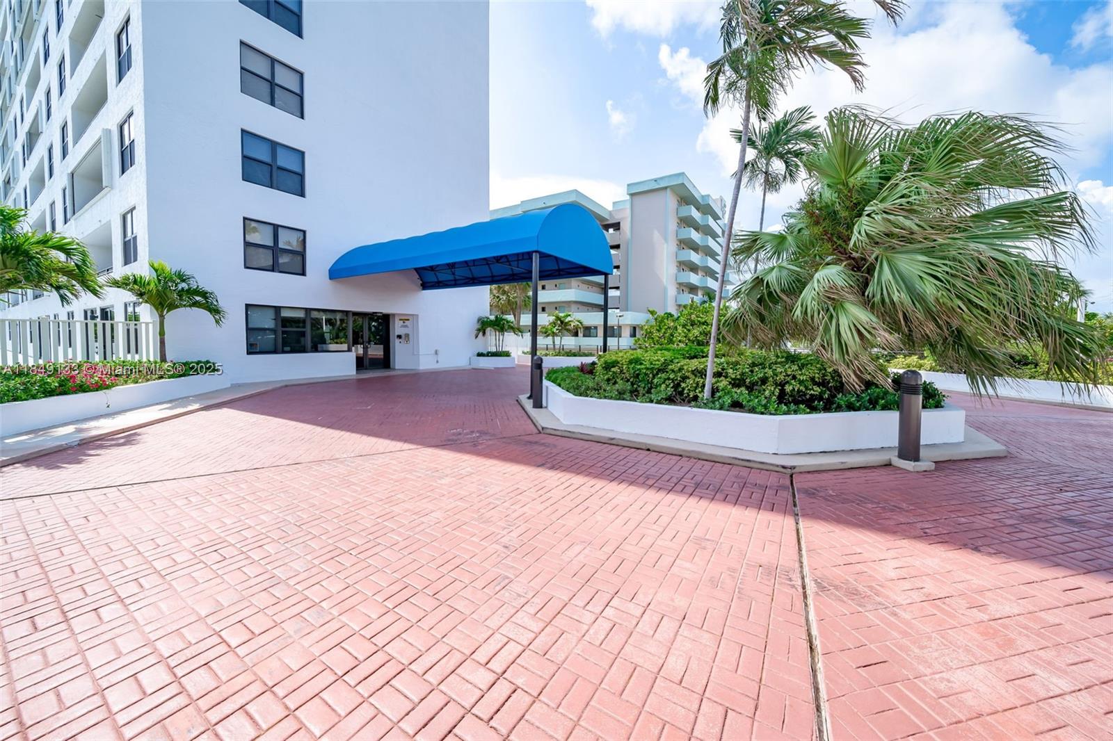 Property photo # 8