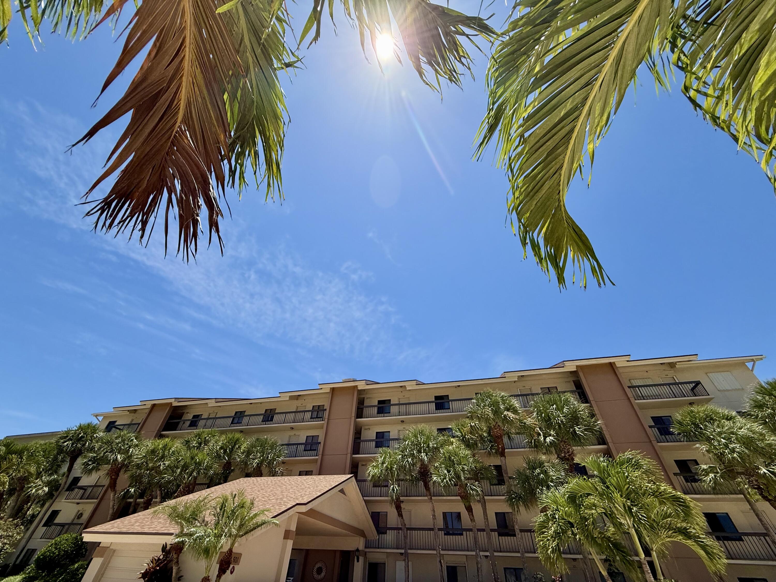 Image to showcase the property located at 601 Seafarer Circle 504
