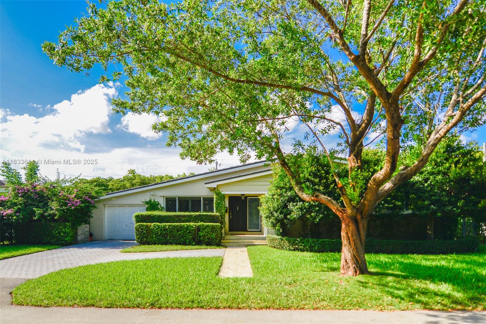 Property photo # 0