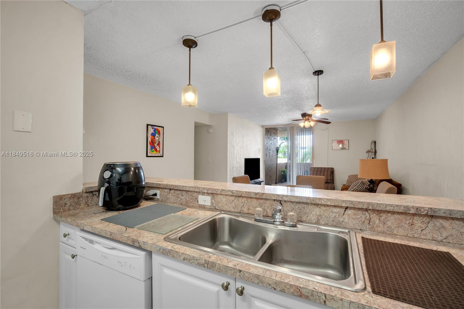 Property photo # 7