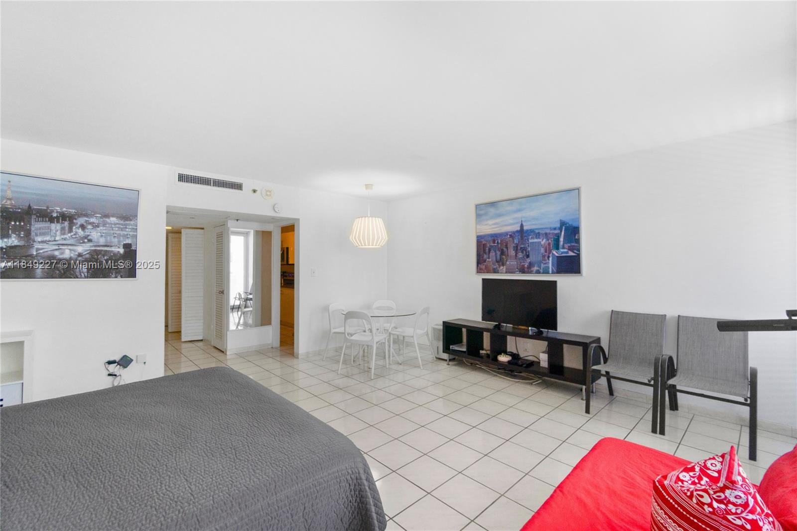 Property photo # 6