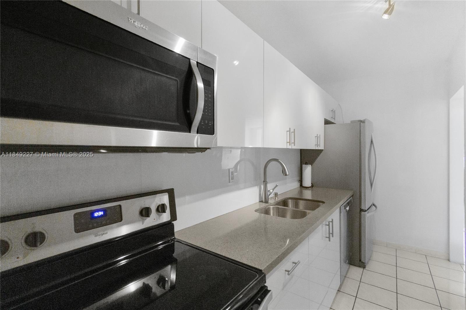 Property photo # 7