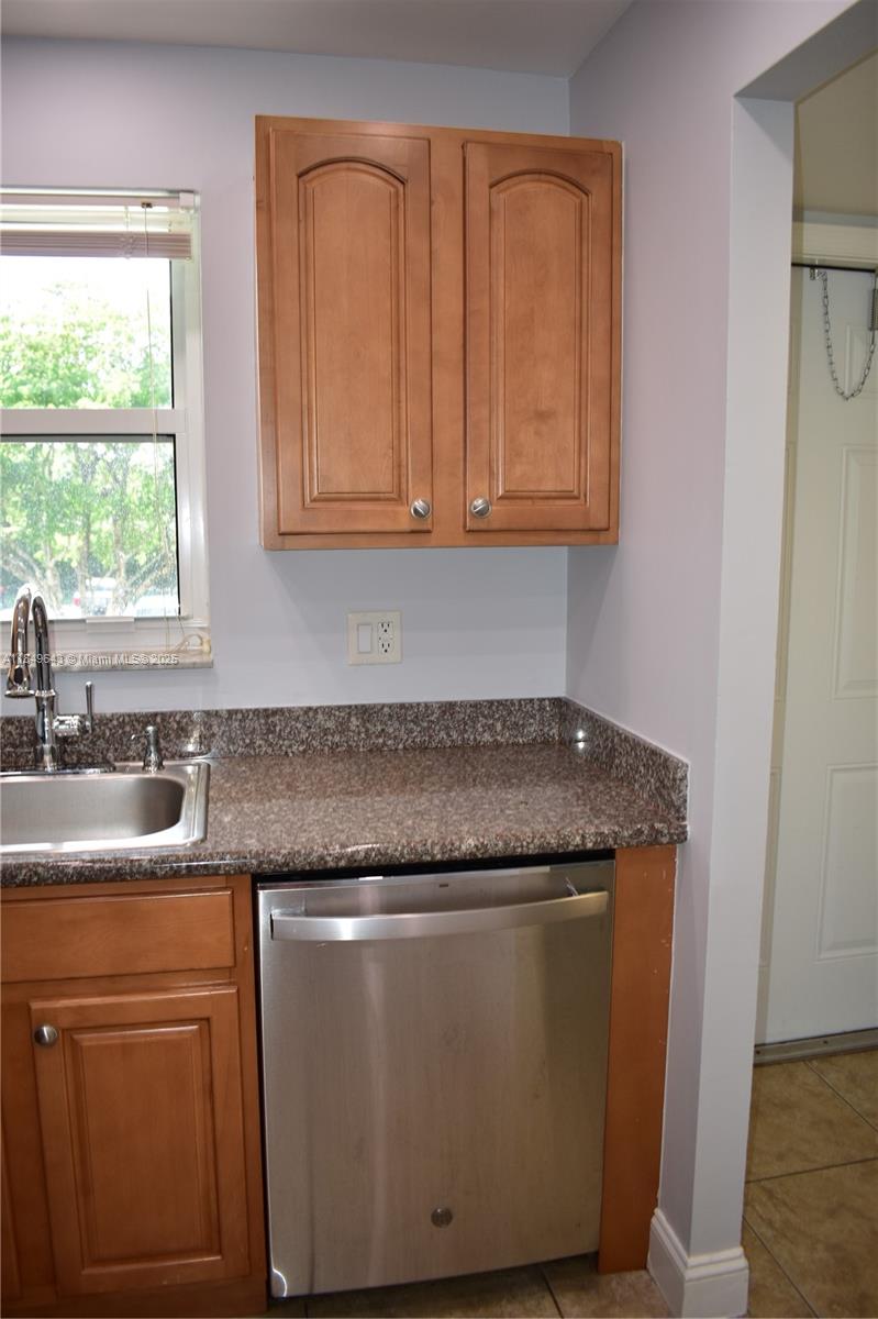 Property photo # 6