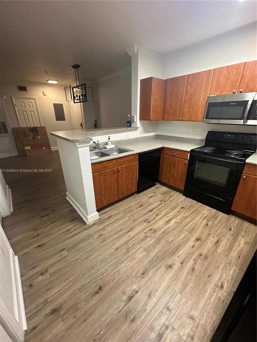 Property photo # 4
