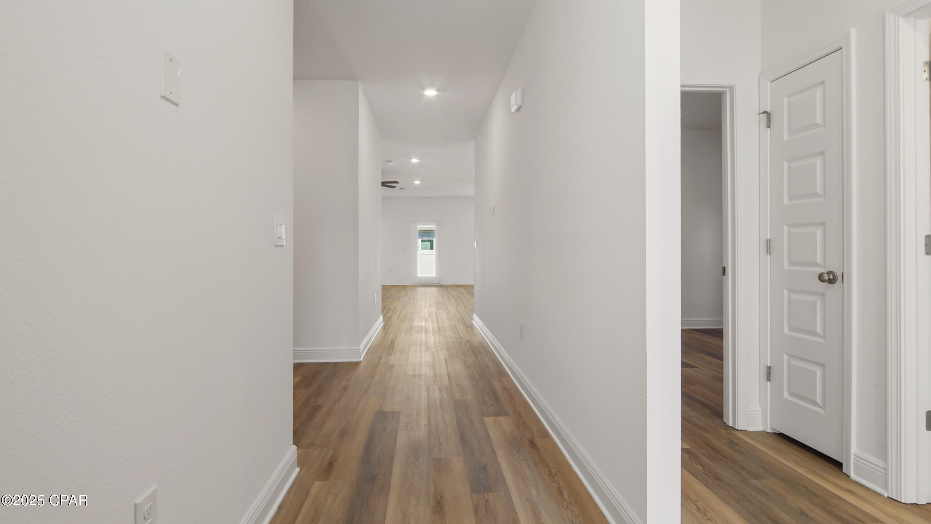 Image 3 For 457 Wolcott Way