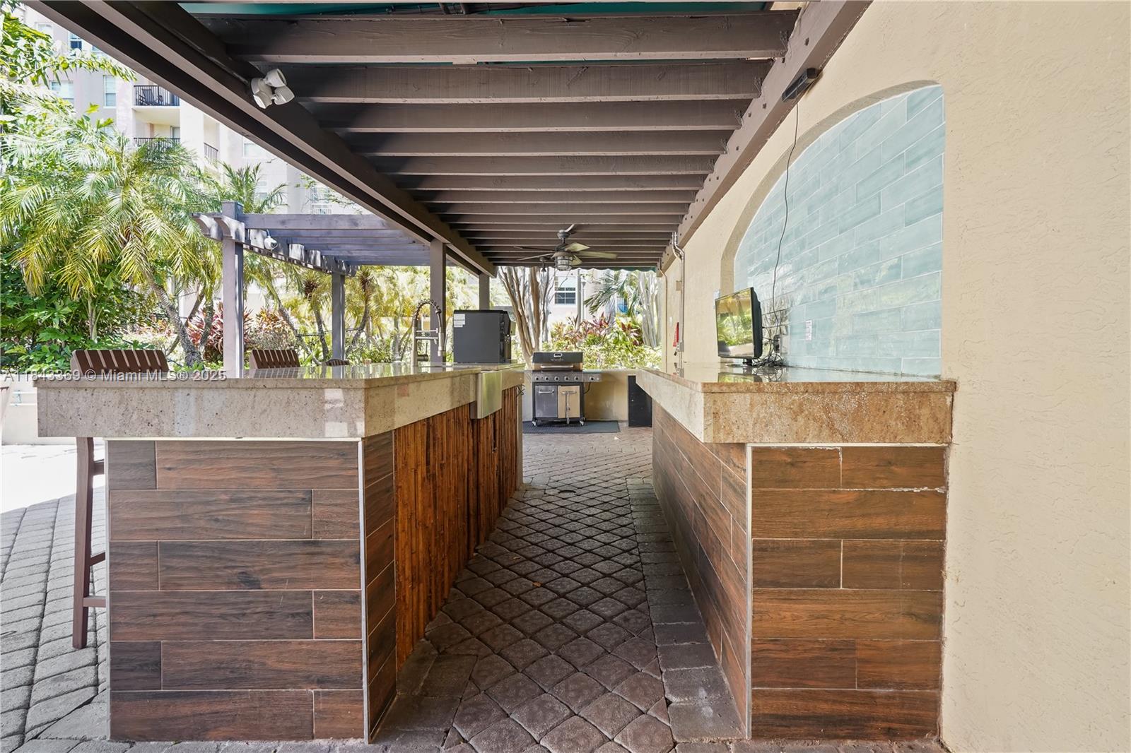 Property photo # 4