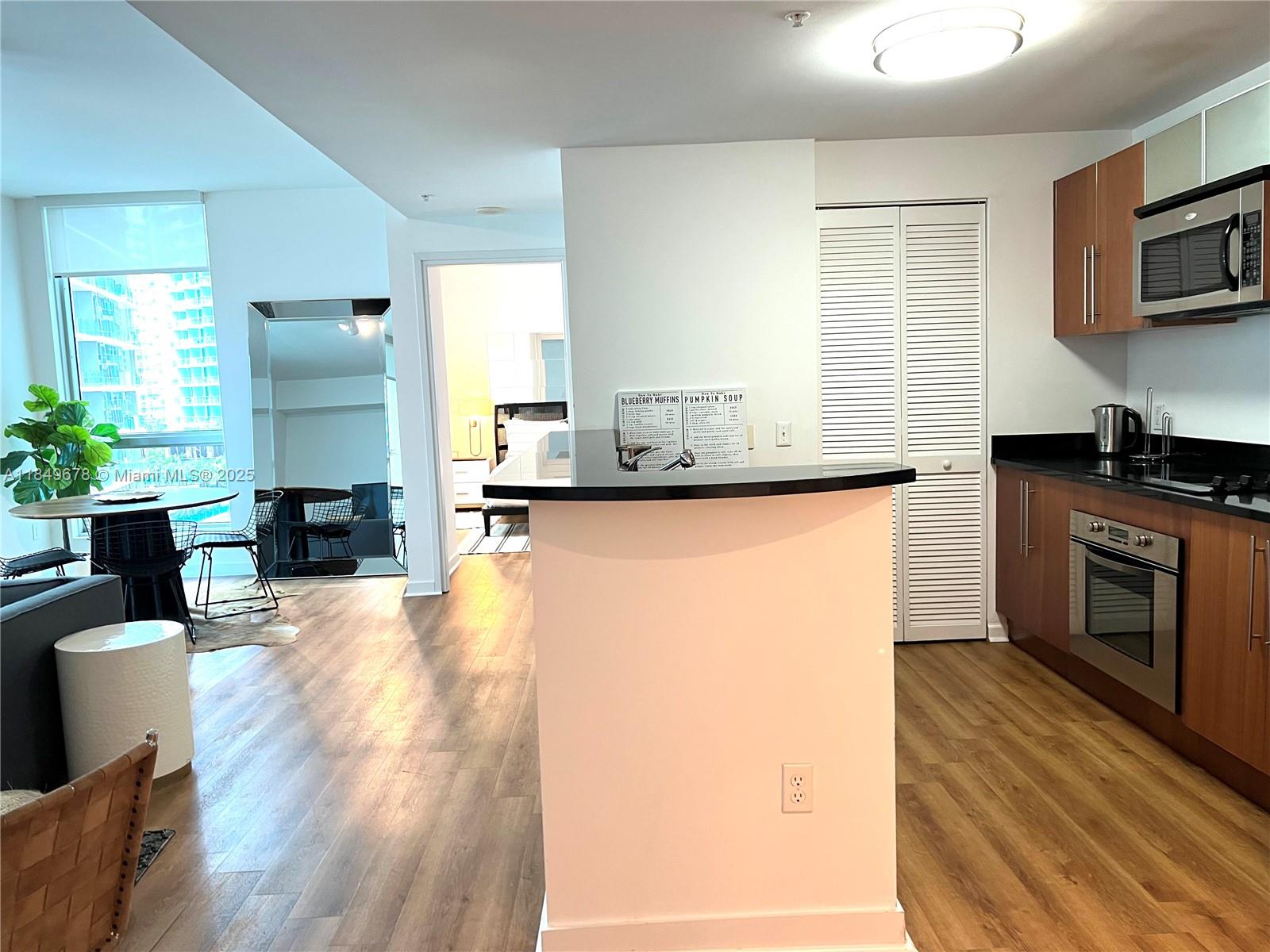 Property photo # 9