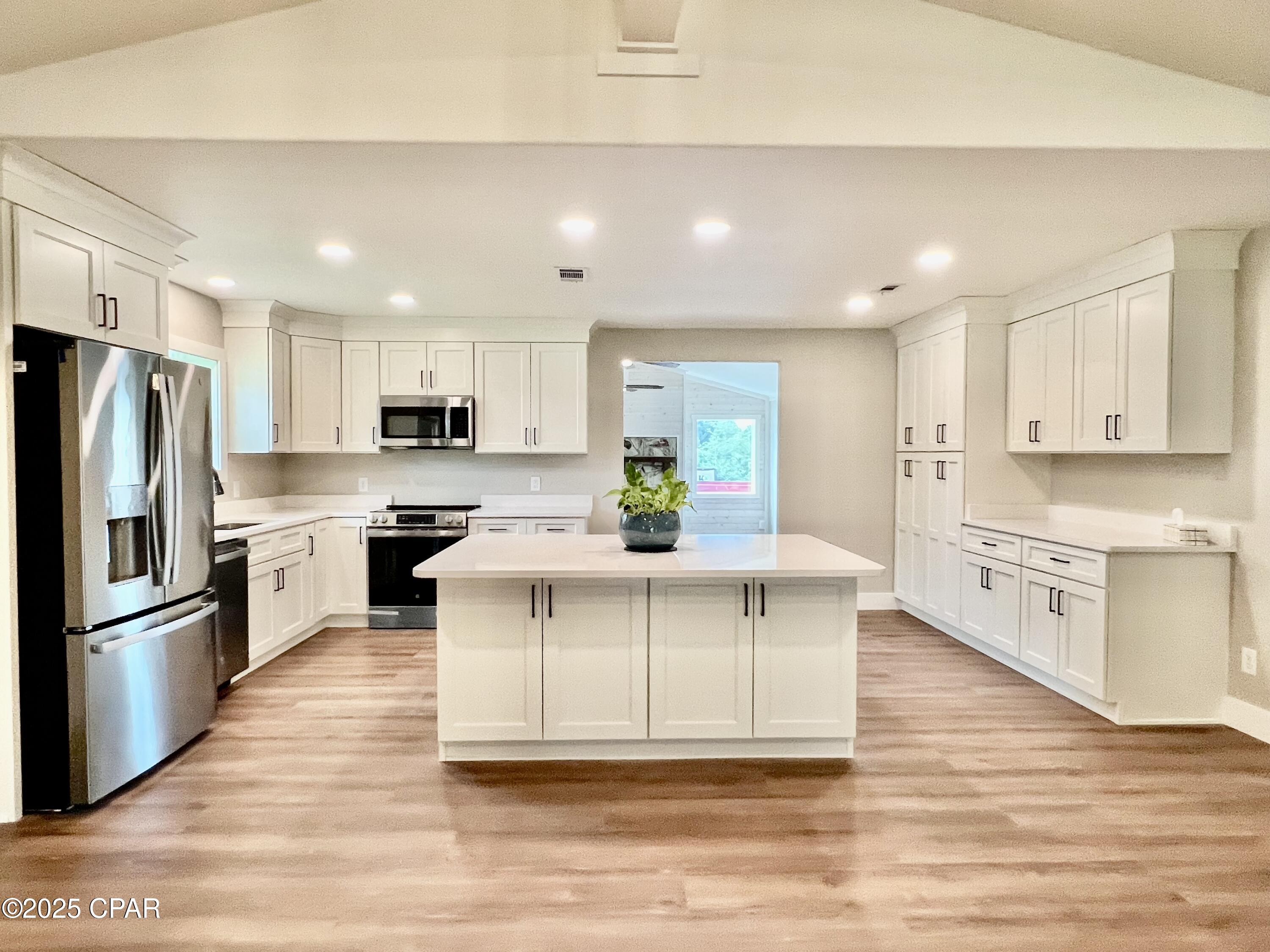Details for 16 1st Street, Defuniak Springs, FL 32433
