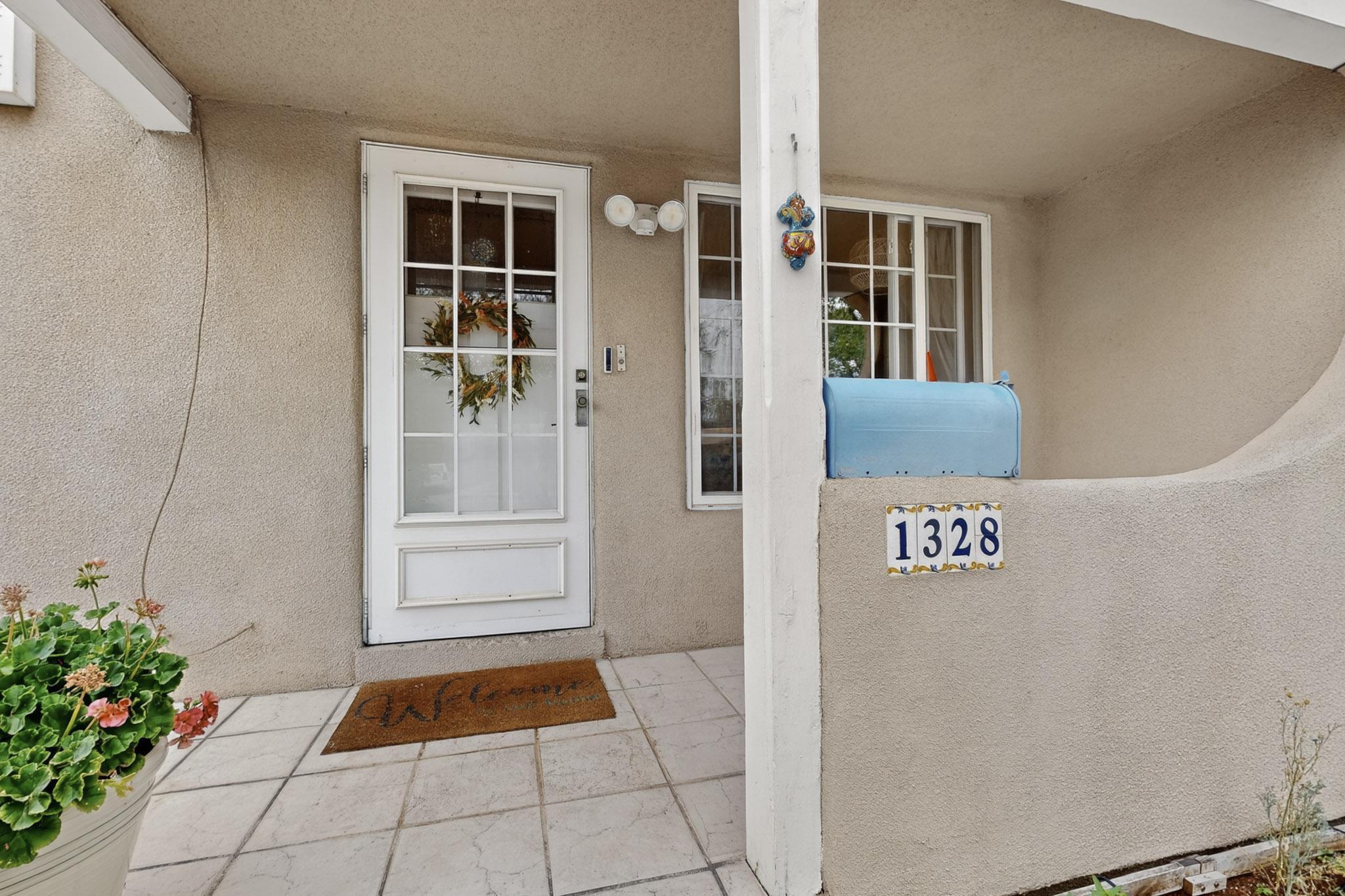 Homes for sale in Albuquerque, NM | 1328 Vassar Dr Ne, Albuquerque, NM 87106 | MLS# 1088730