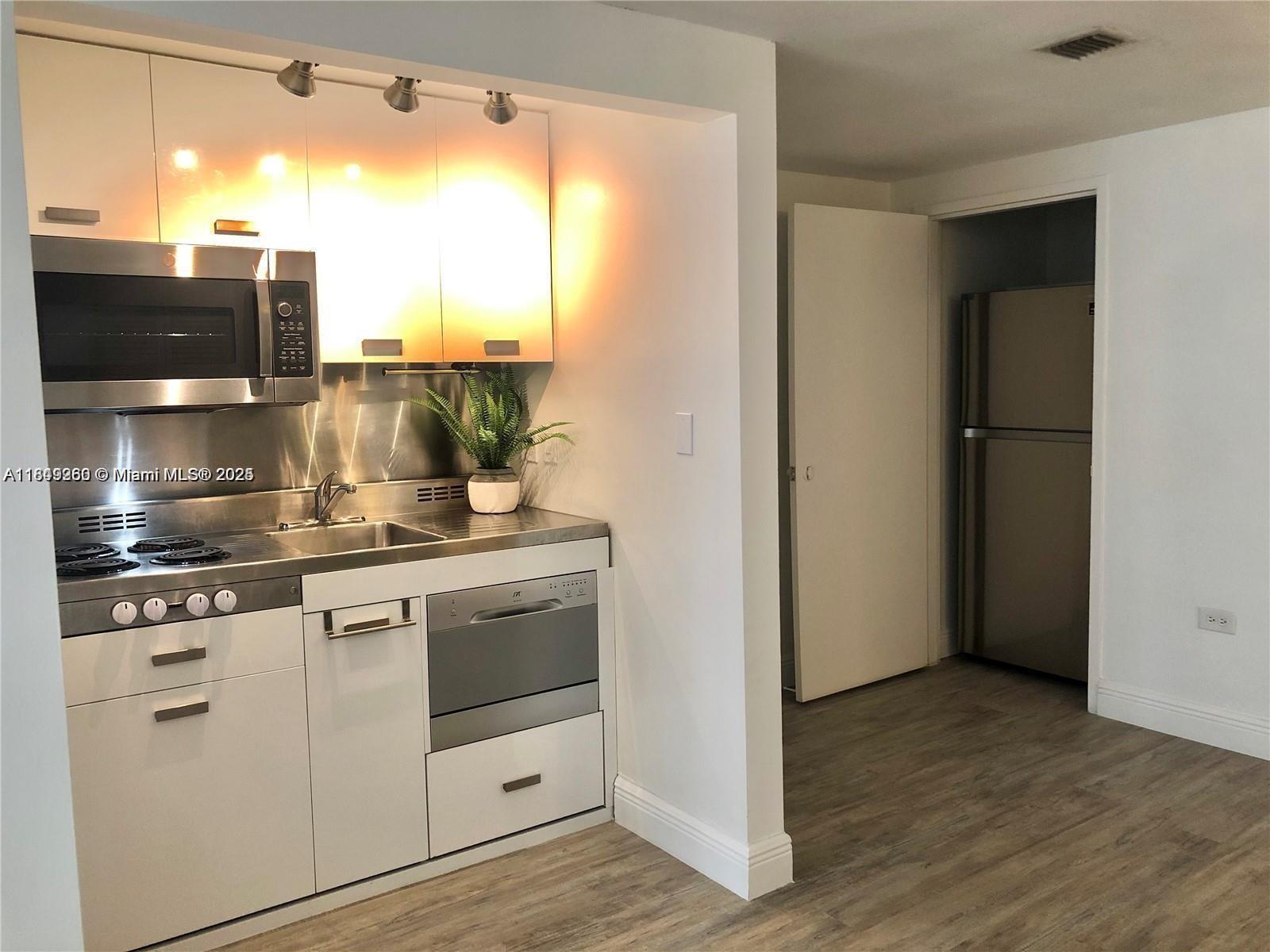 Property photo # 3