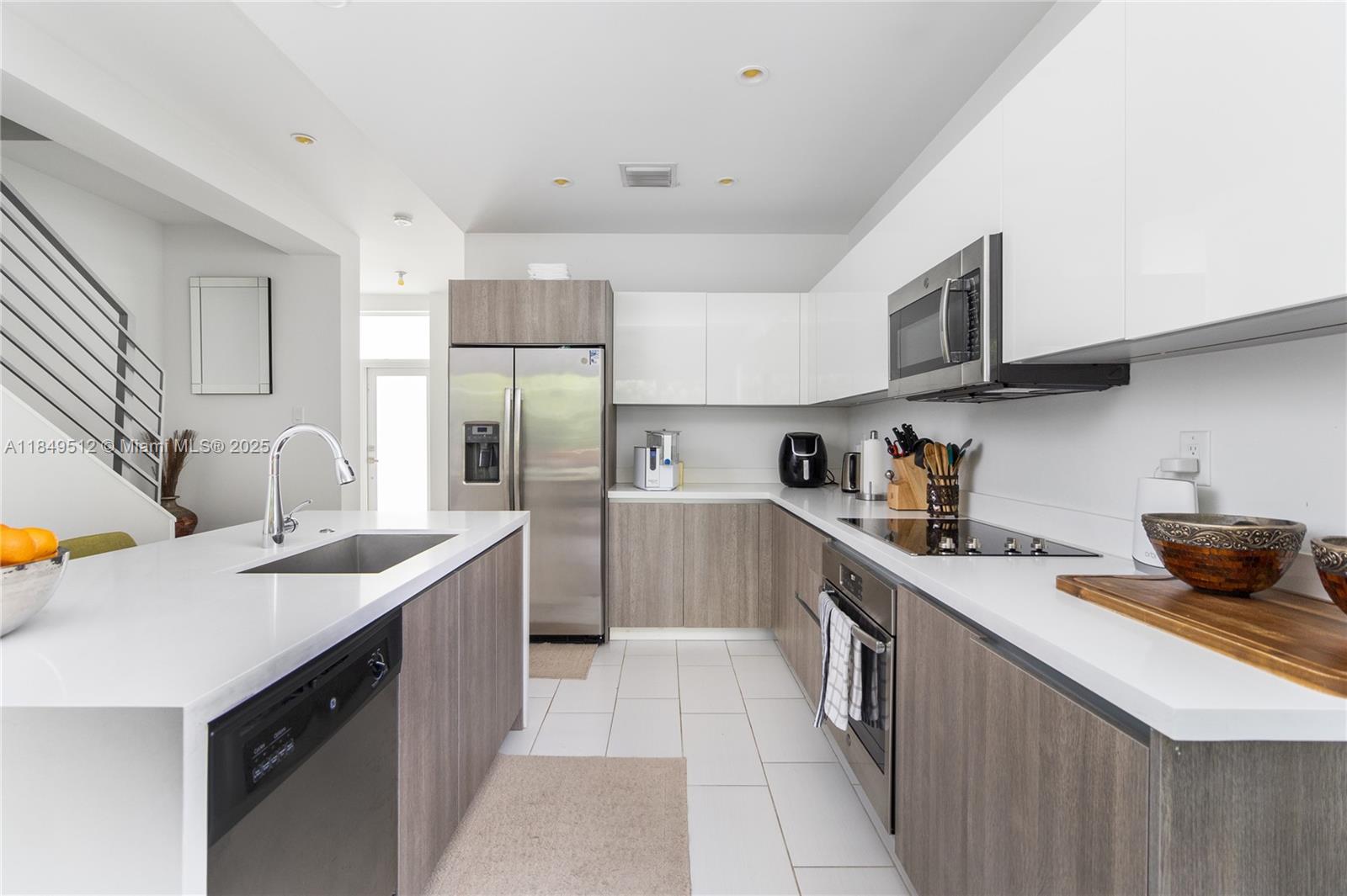Property photo # 7
