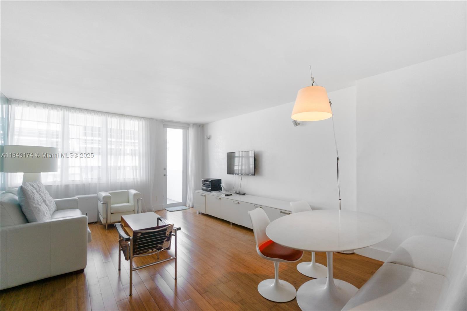 Property photo # 9