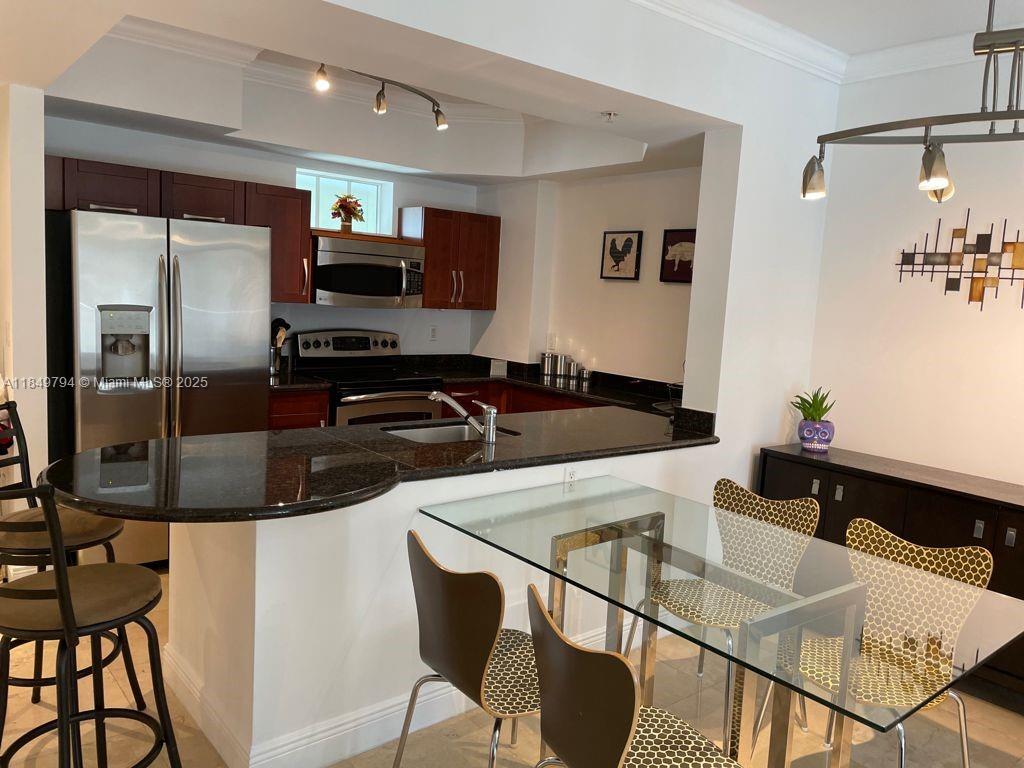 Property photo # 9