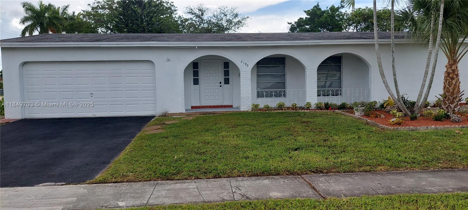 Property photo # 0
