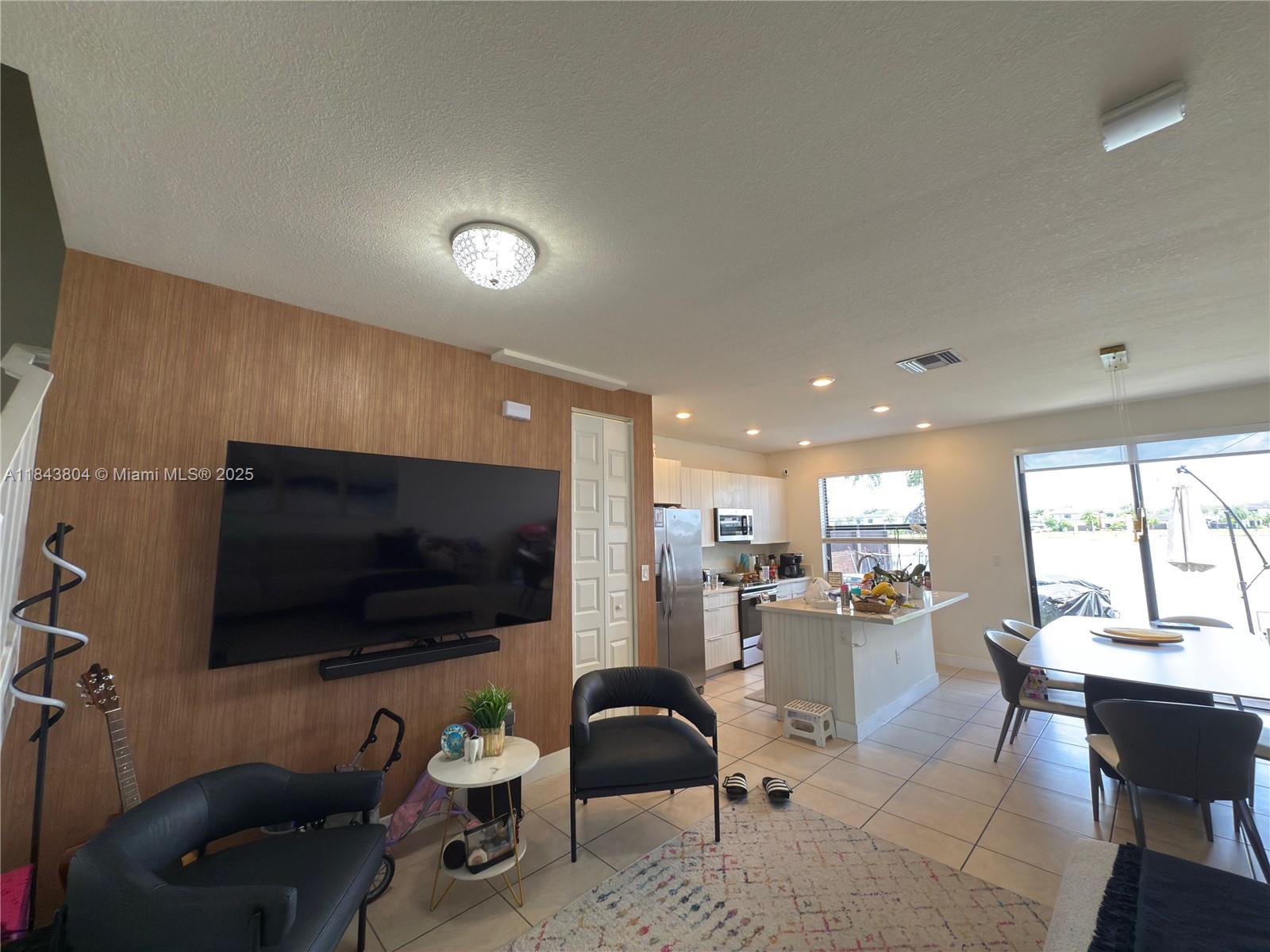 Property photo # 3
