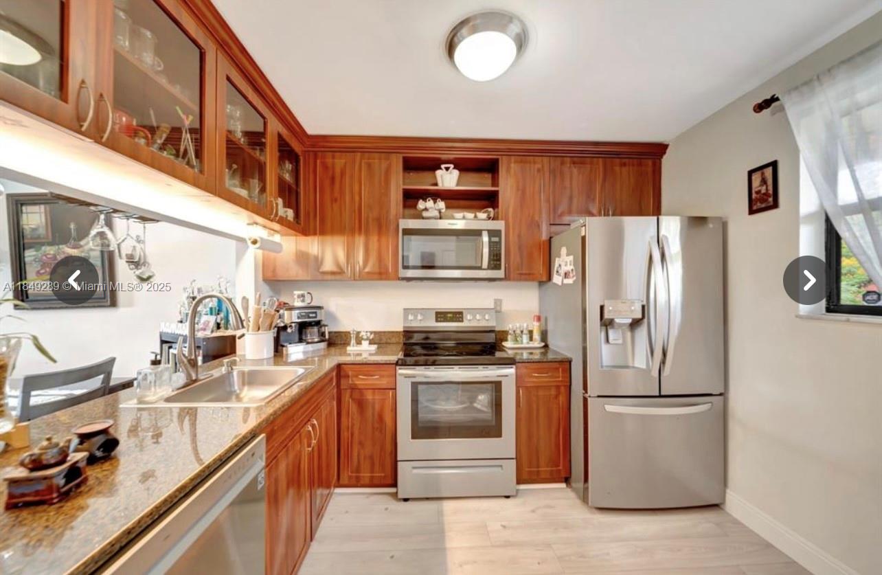 Property photo # 4