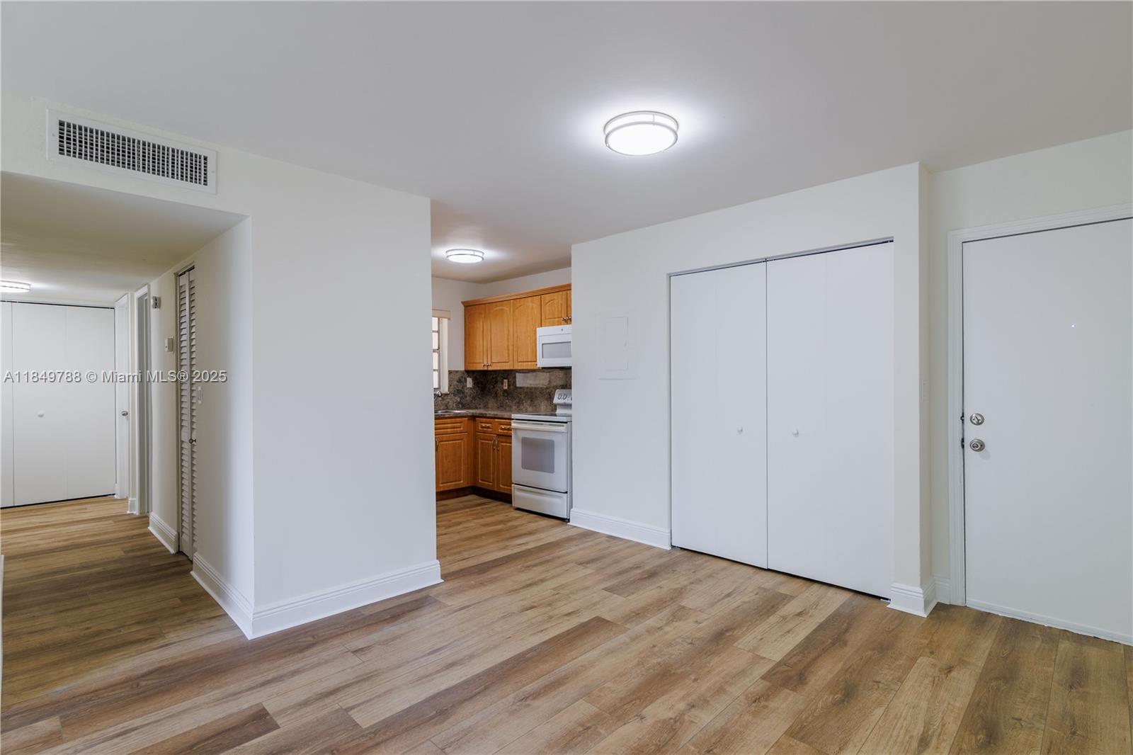 Property photo # 2