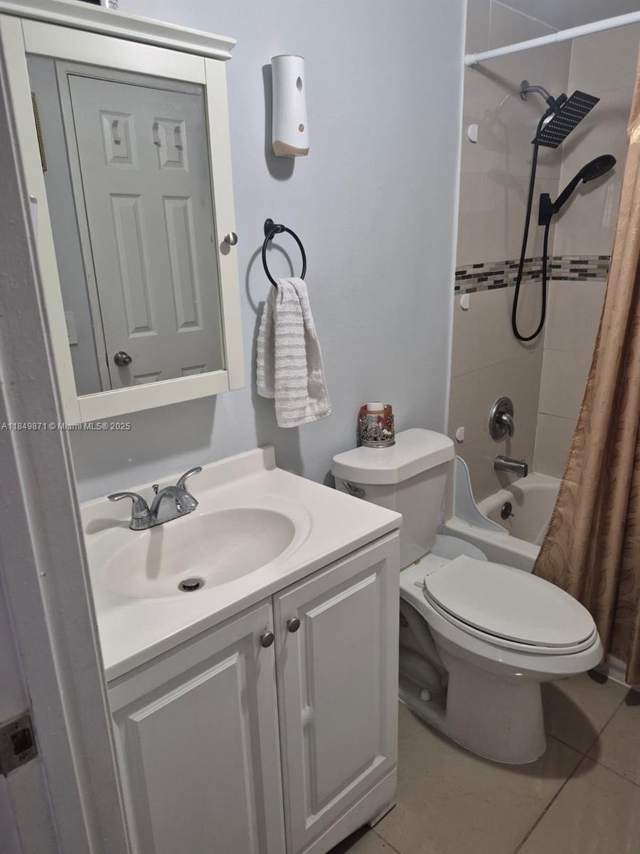 Property photo # 4