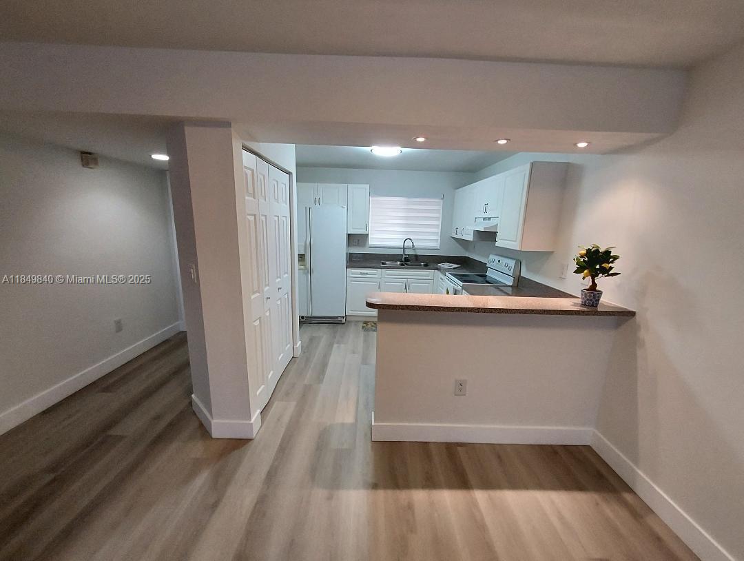 Property photo # 8