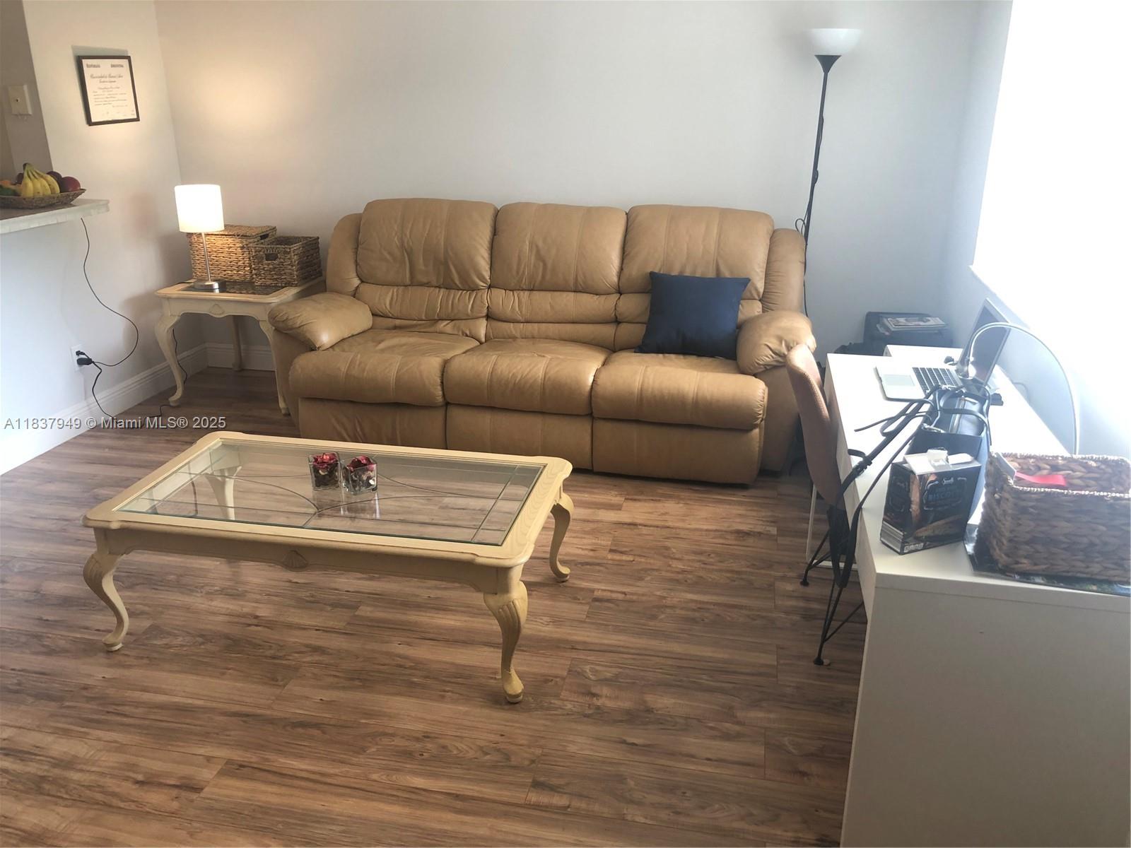 Property photo # 9