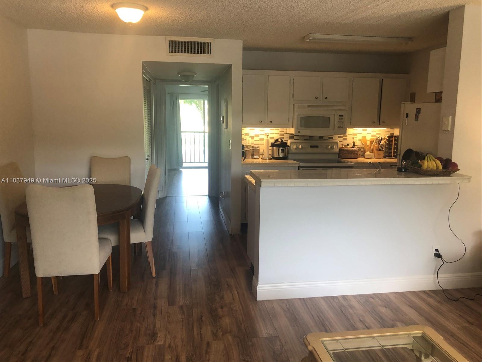 Property photo # 8