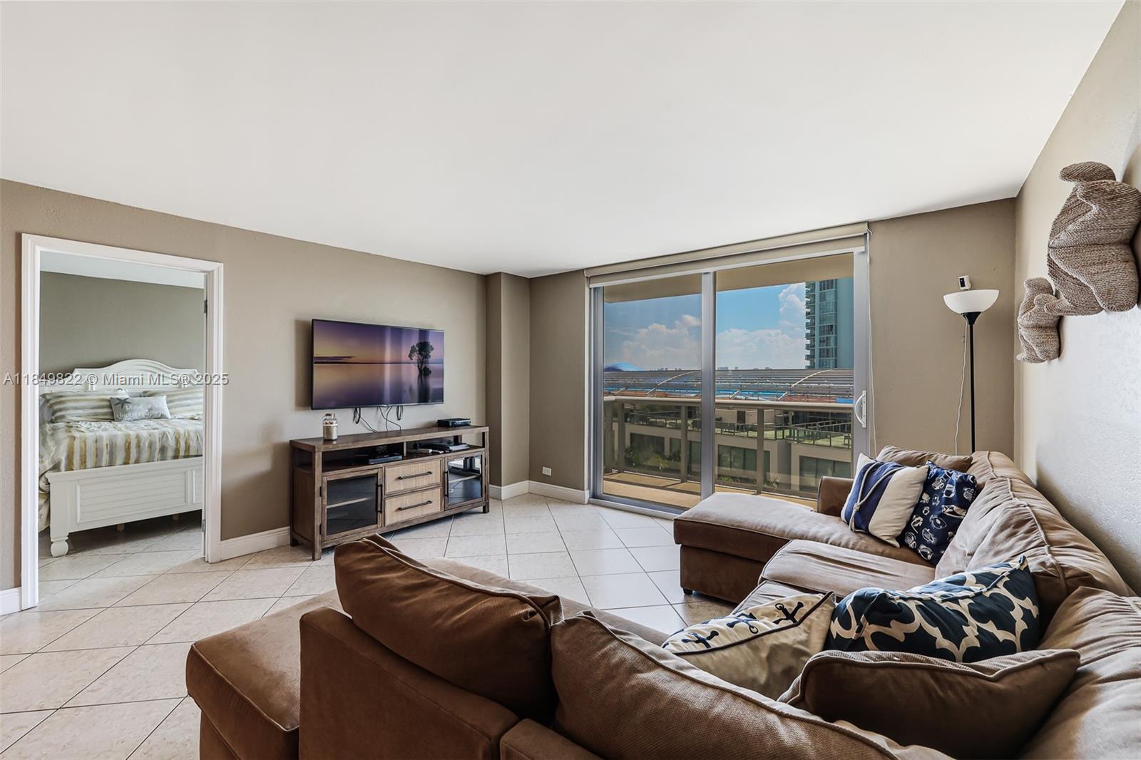 Property photo # 2