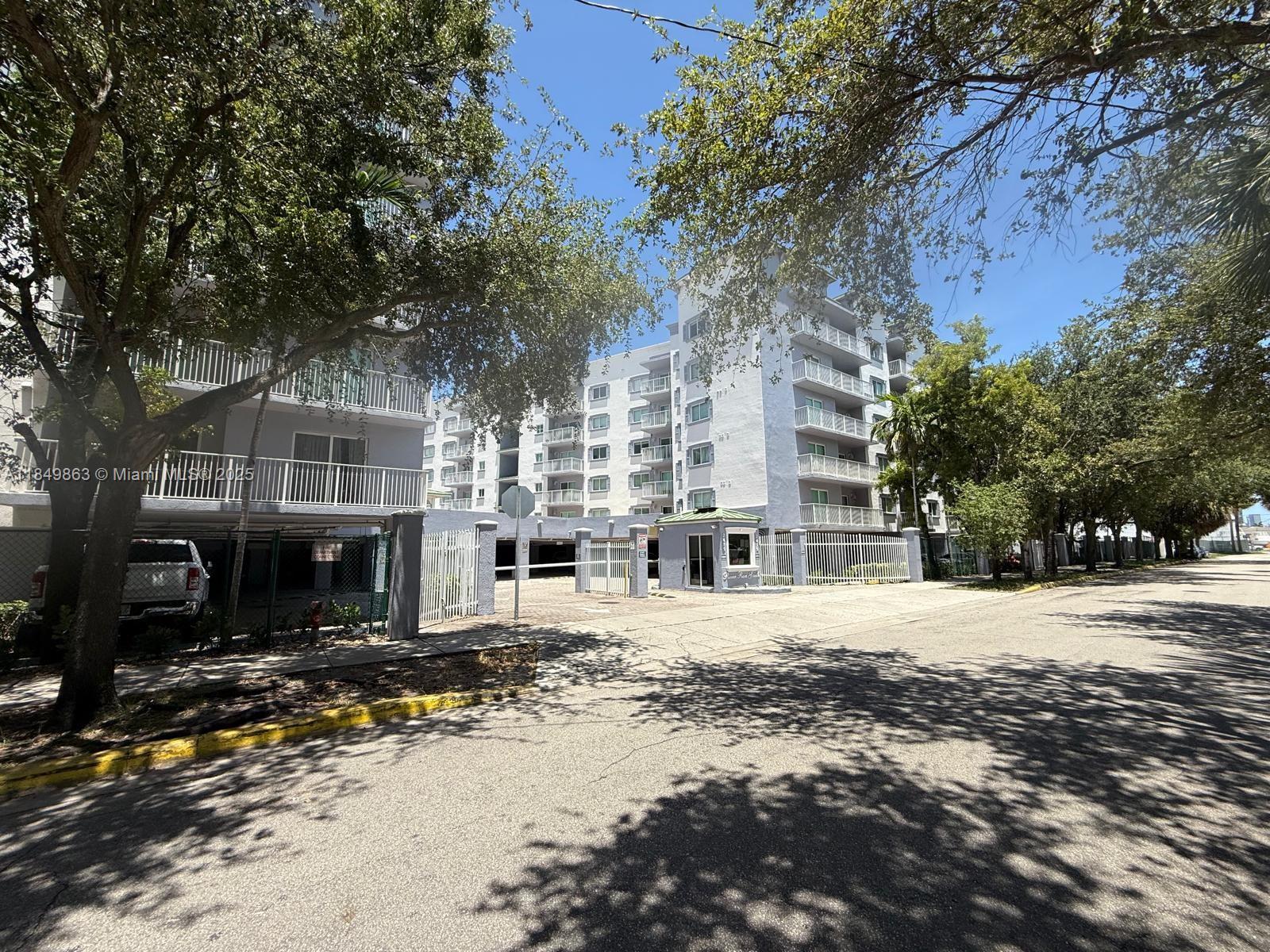 Property photo # 0