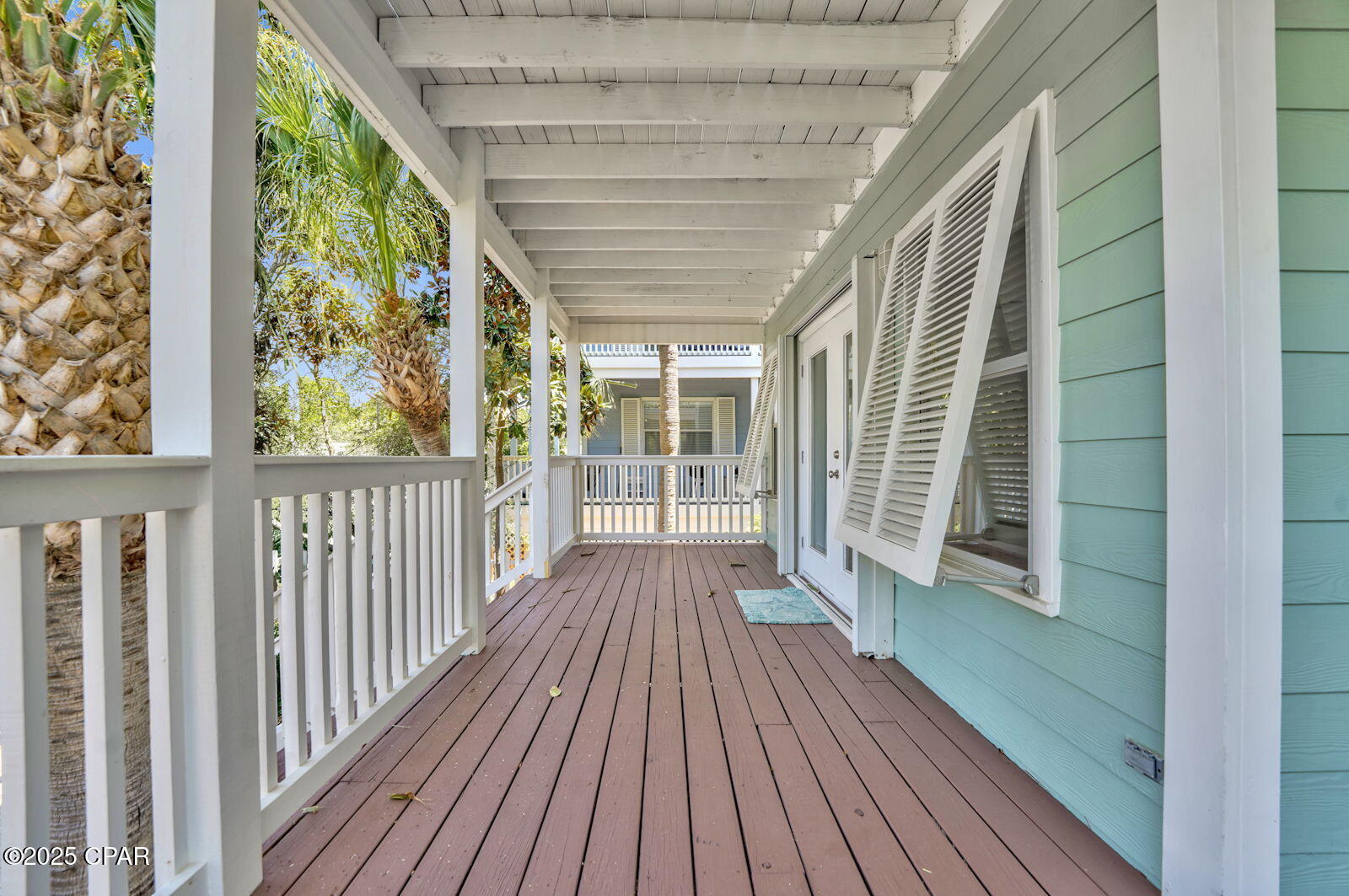 Image 2 For 93 Beachfront Trail