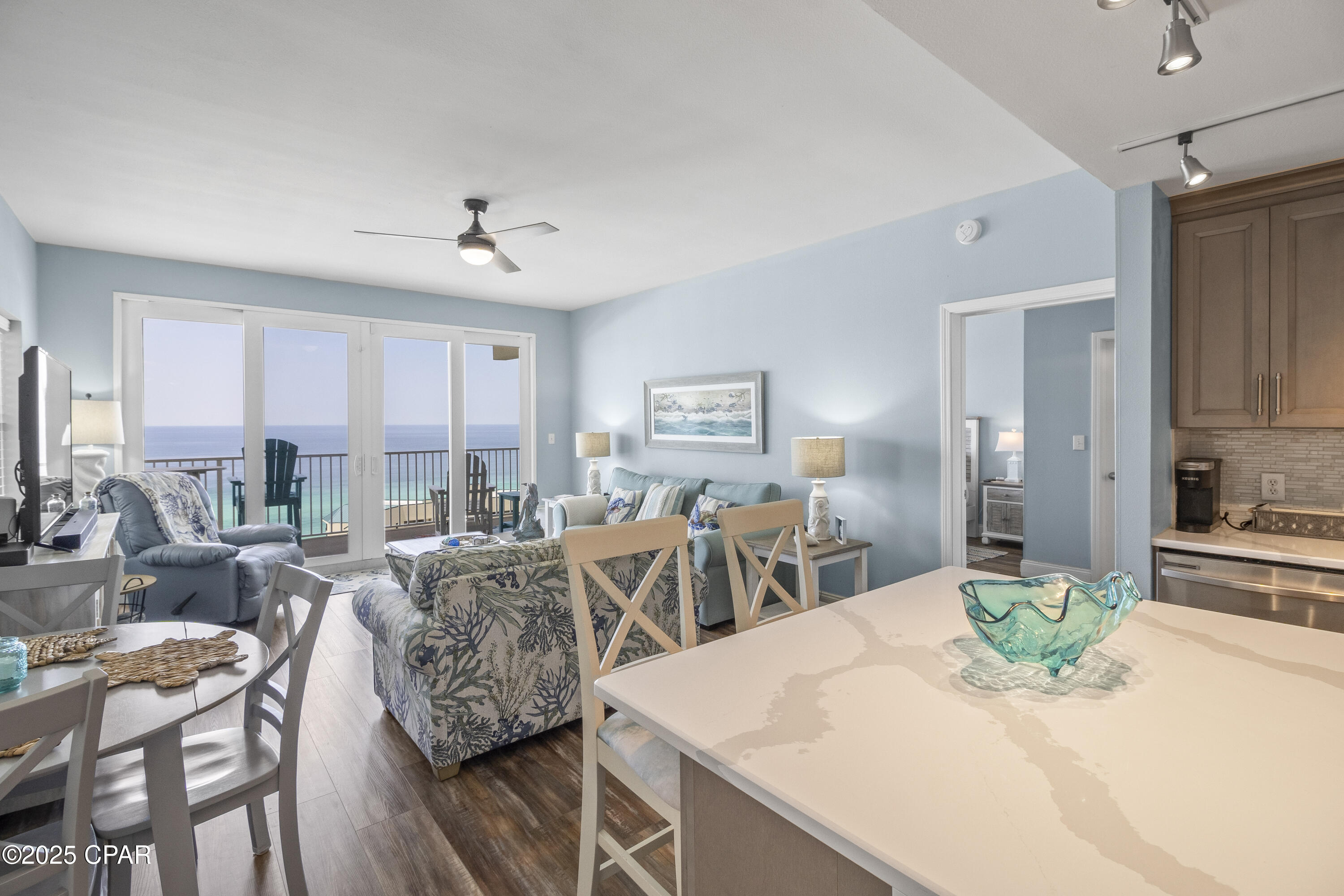 Image 3 For 9860 Thomas Drive 1801