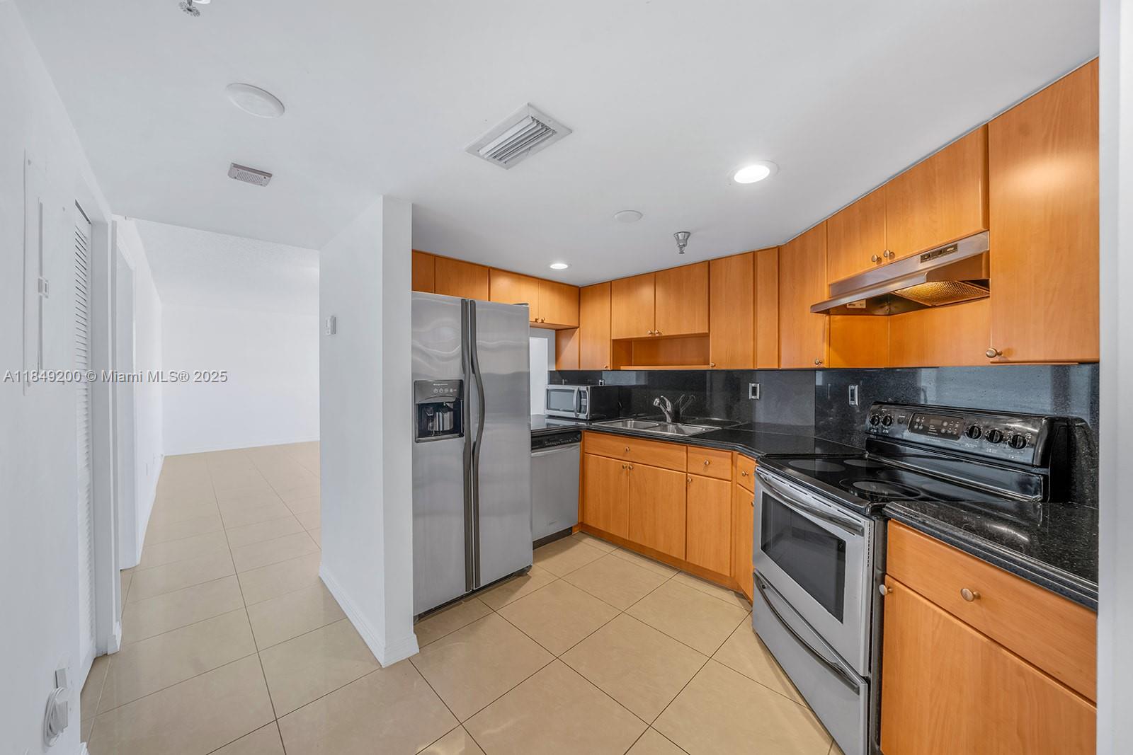 Property photo # 2