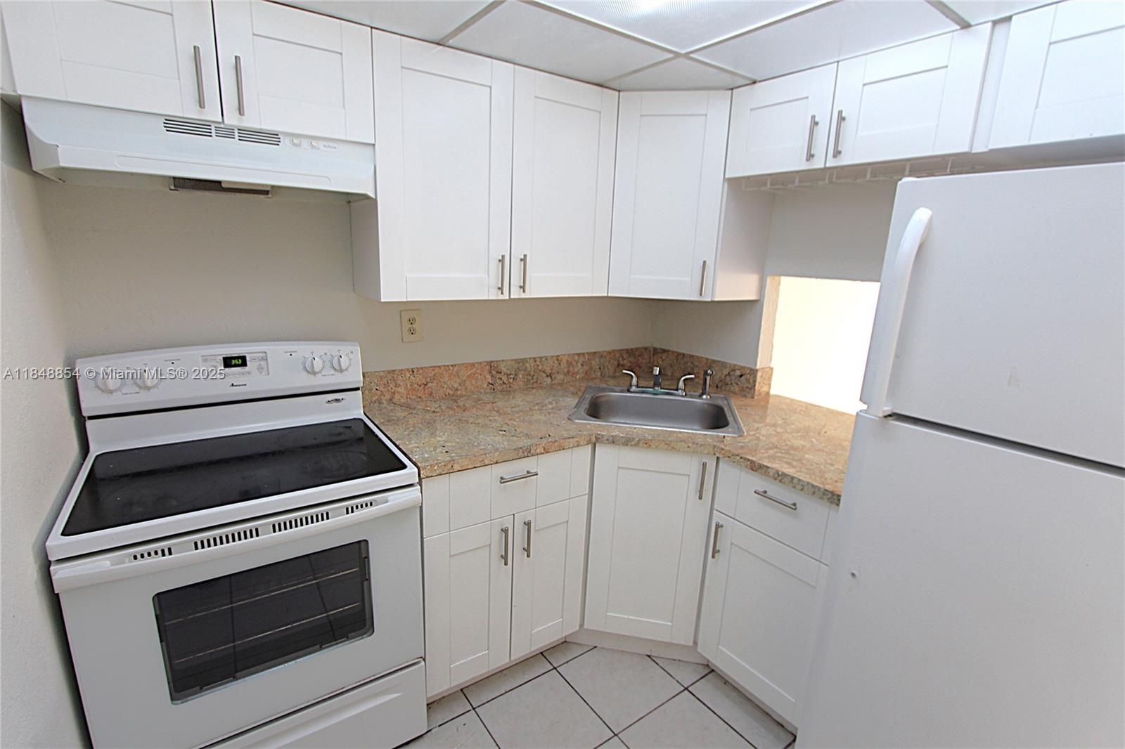 Property photo # 9