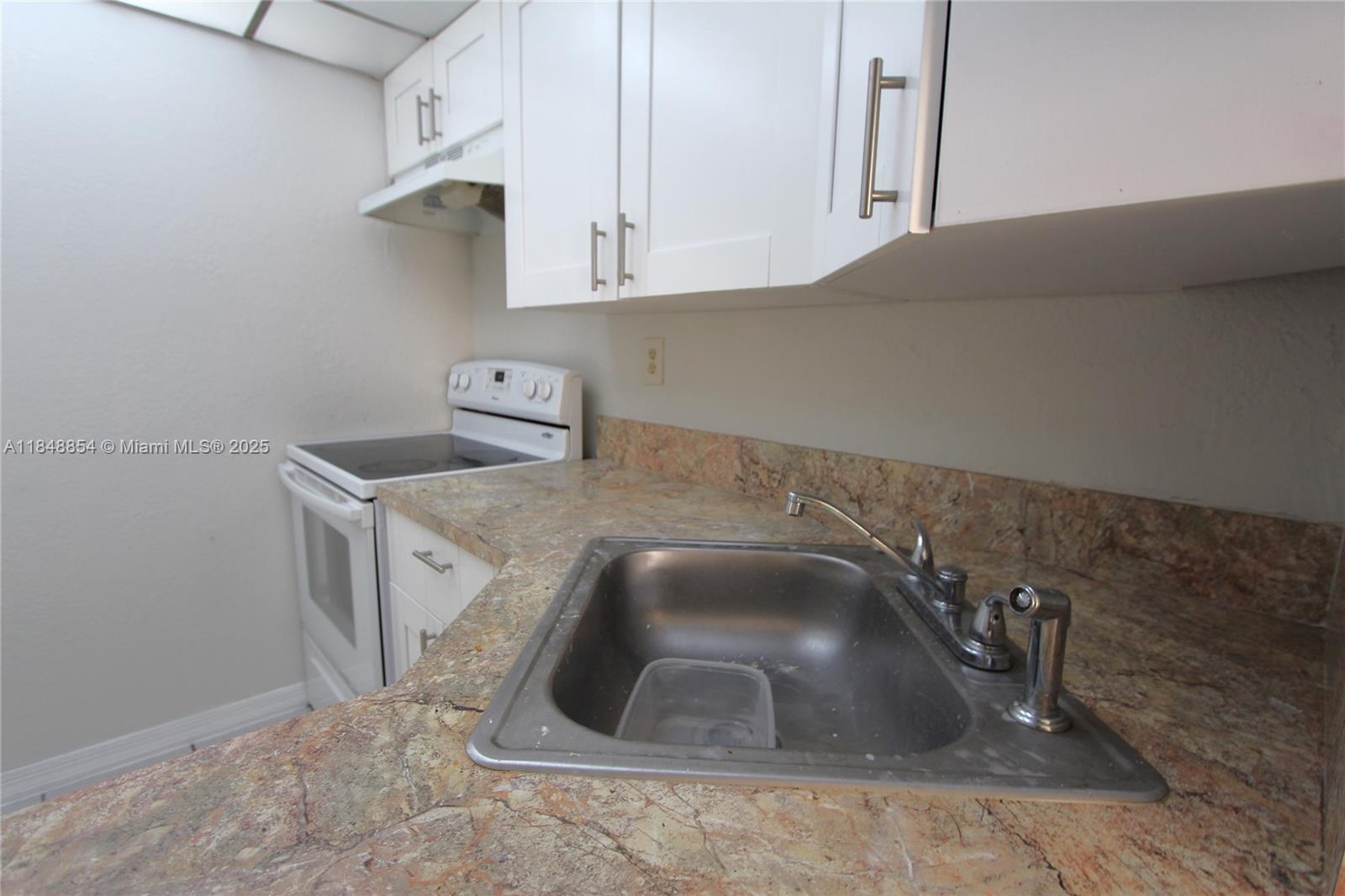Property photo # 7