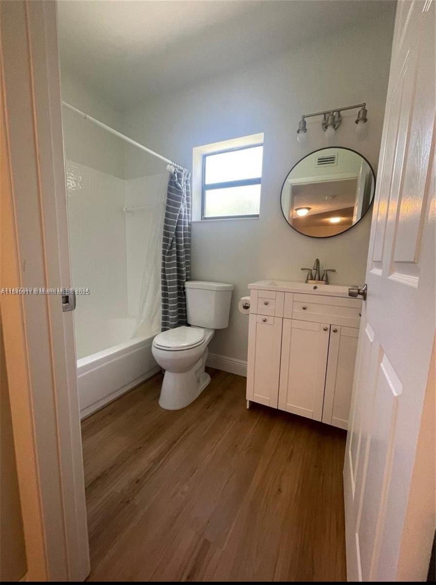 Property photo # 2
