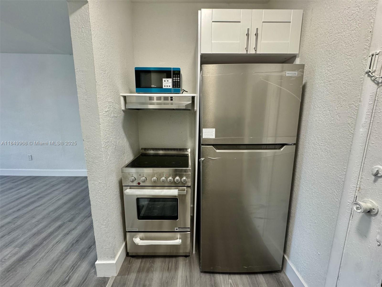 Property photo # 6